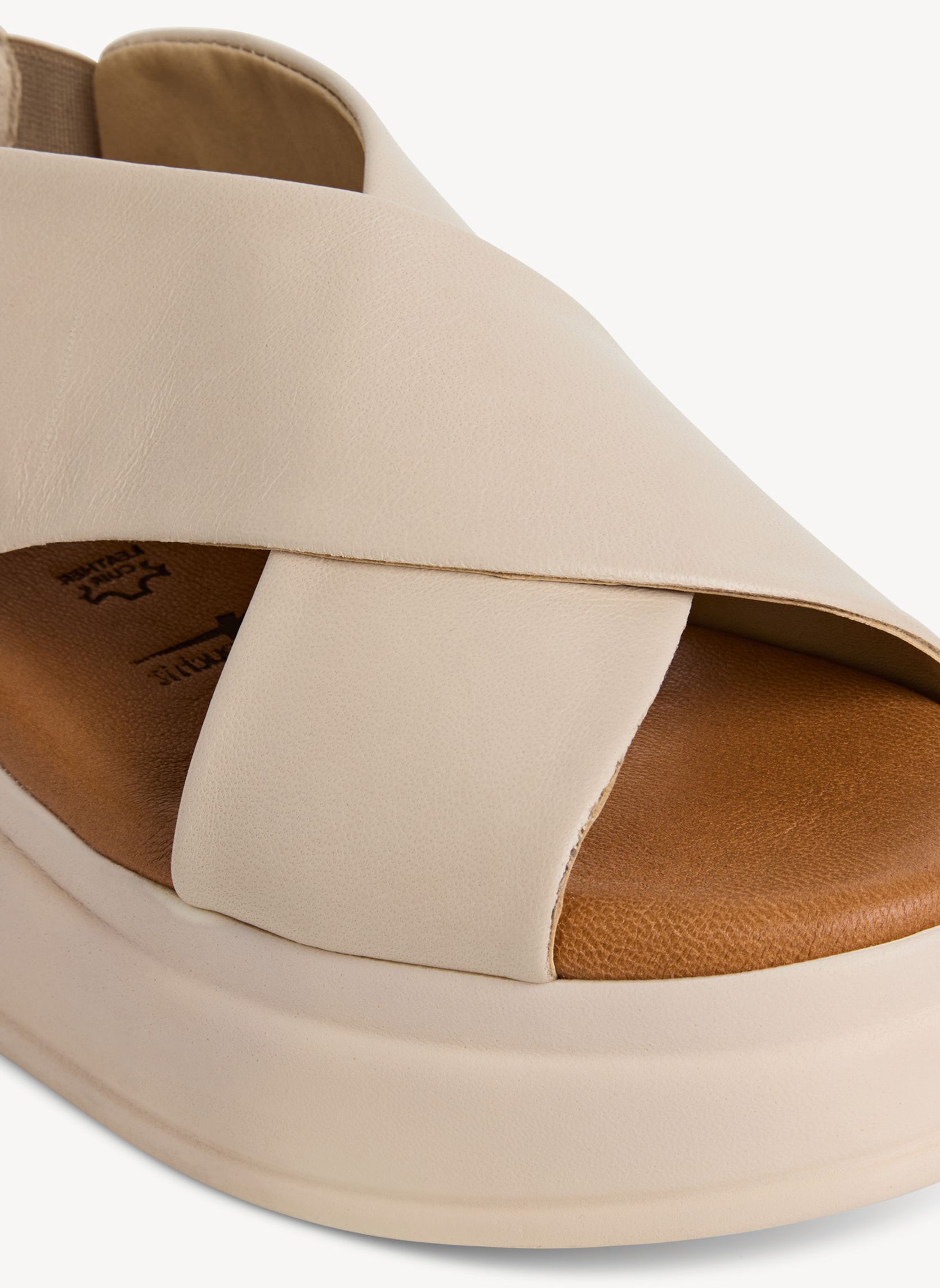 Sandales 1-28303-44 femme beige Tamaris Sandales 1-28303-44 femme beige Beige