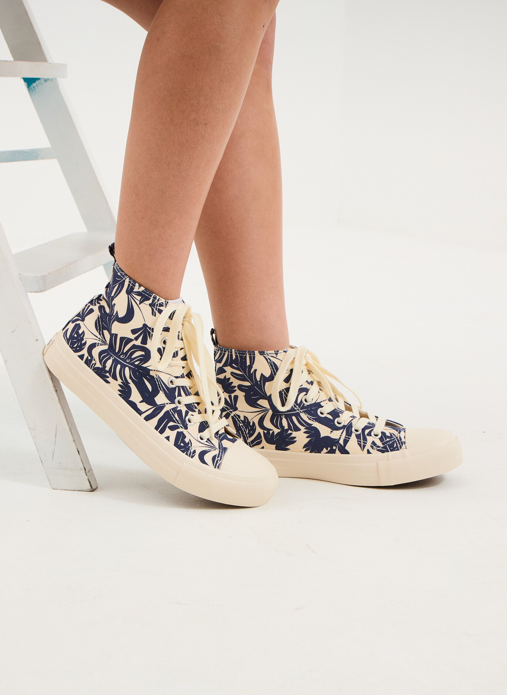 Baskets basses KOTANTIKA_S_F_BM_0_251 femme bleu CREEKS Baskets basses KOTANTIKA_S_F_BM_0_251 femme bleu Bleu