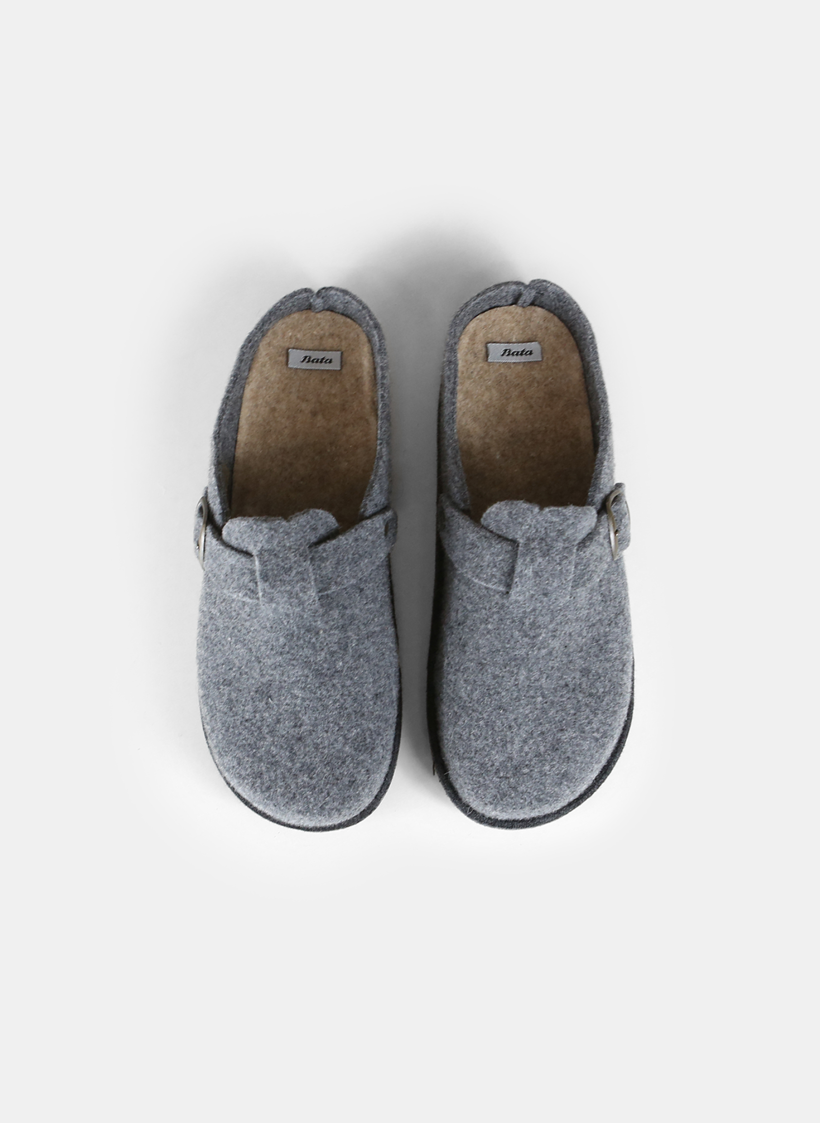 Chaussons 8792228 homme gris Bata Chaussons 8792228 homme gris Gris
