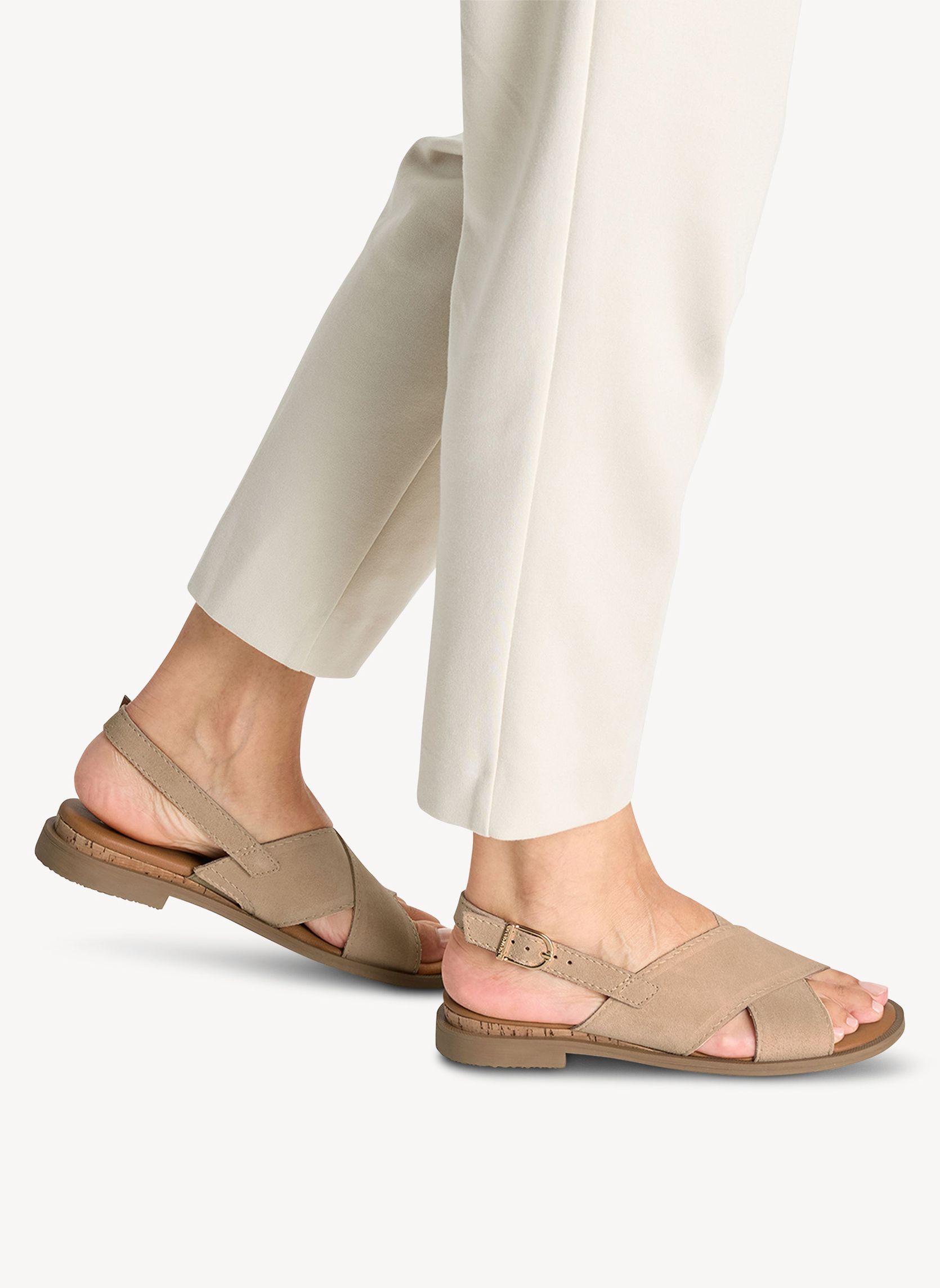 Sandales 1-28102-44 femme beige Tamaris Sandales 1-28102-44 femme beige Beige