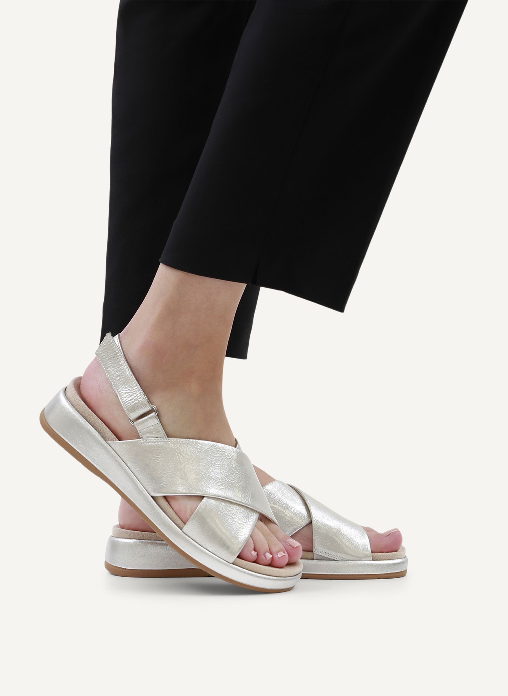 Sandales 9-28208-44 femme multicolore Caprice Sandales 9-28208-44 femme multicolore Multicouleur