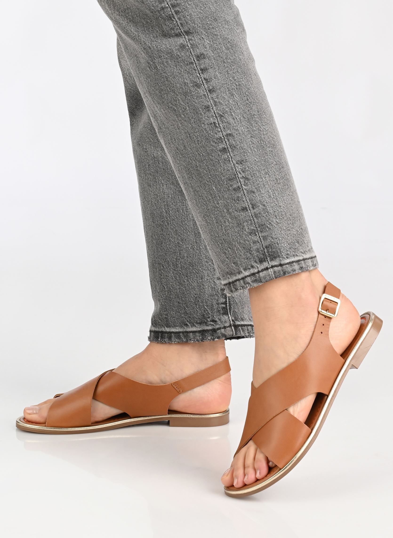 Flache Sandalen DUTA damen braun JB Martin Flache Sandalen DUTA damen braun Veau Camel