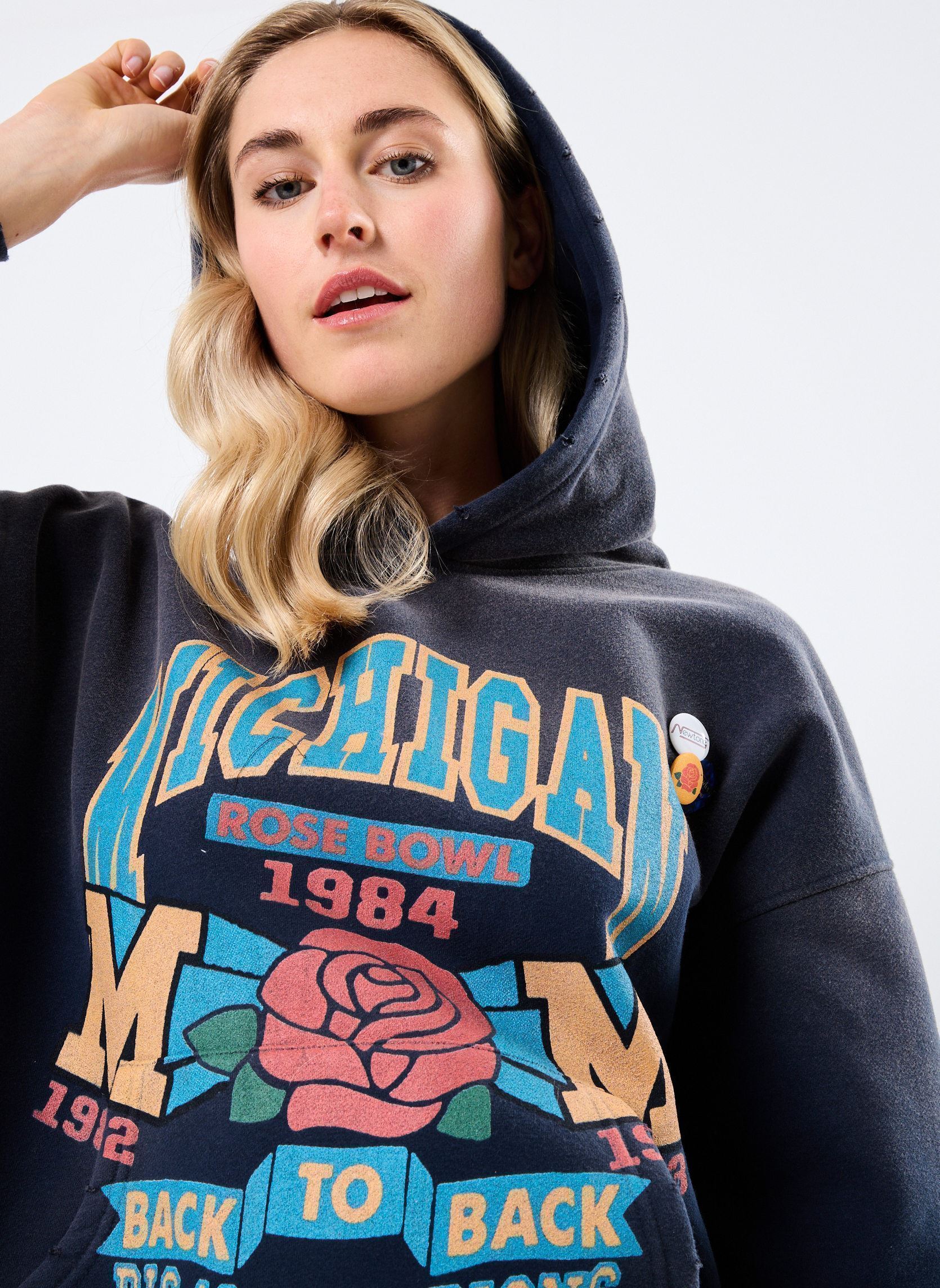 Sweats à capuche SWEATSHIRT SKYLER ROSE femme bleu Newtone Sweats à capuche SWEATSHIRT SKYLER ROSE femme bleu VINTAGEBLUE