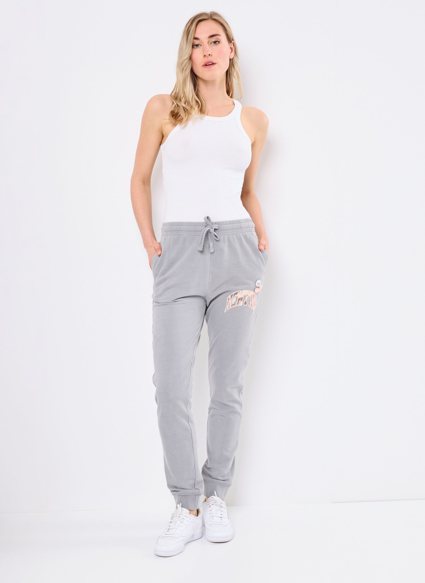 Bas de jogging SWEATPANTS JOGGER TONE femme gris Newtone Bas de jogging SWEATPANTS JOGGER TONE femme gris GREY