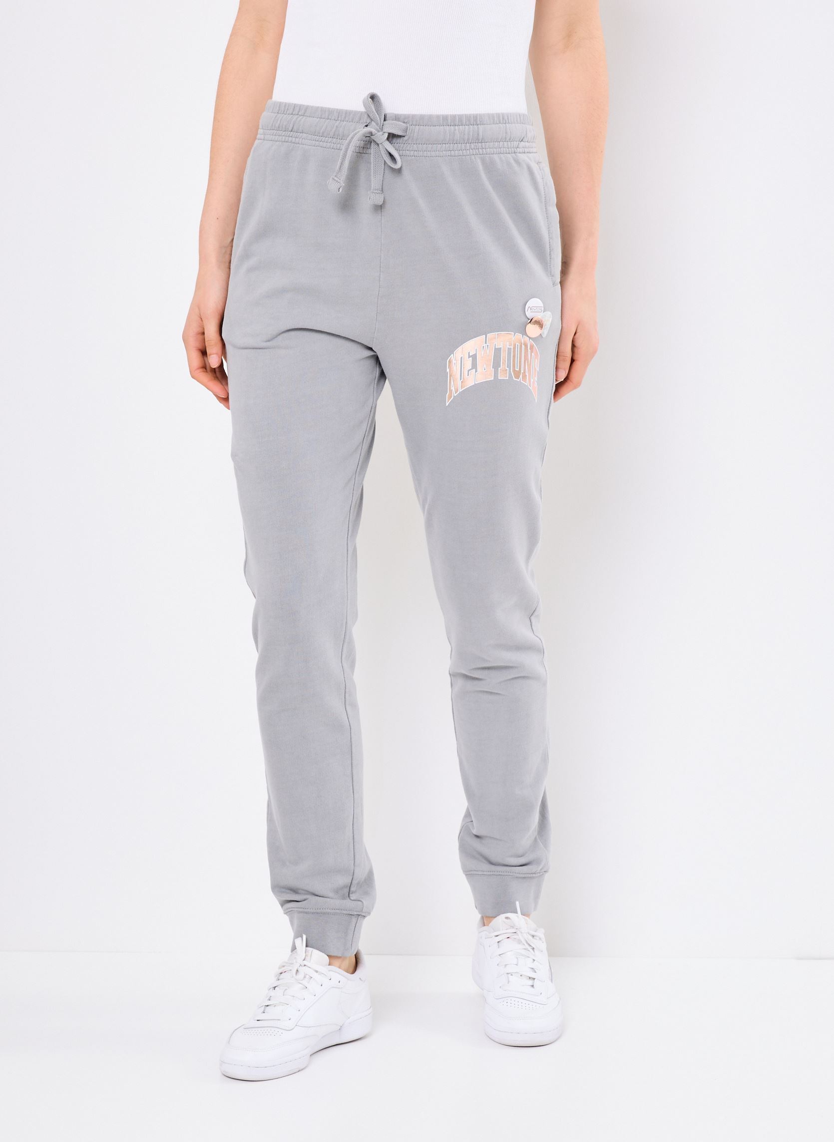 Bas de jogging SWEATPANTS JOGGER TONE femme gris Newtone Bas de jogging SWEATPANTS JOGGER TONE femme gris GREY