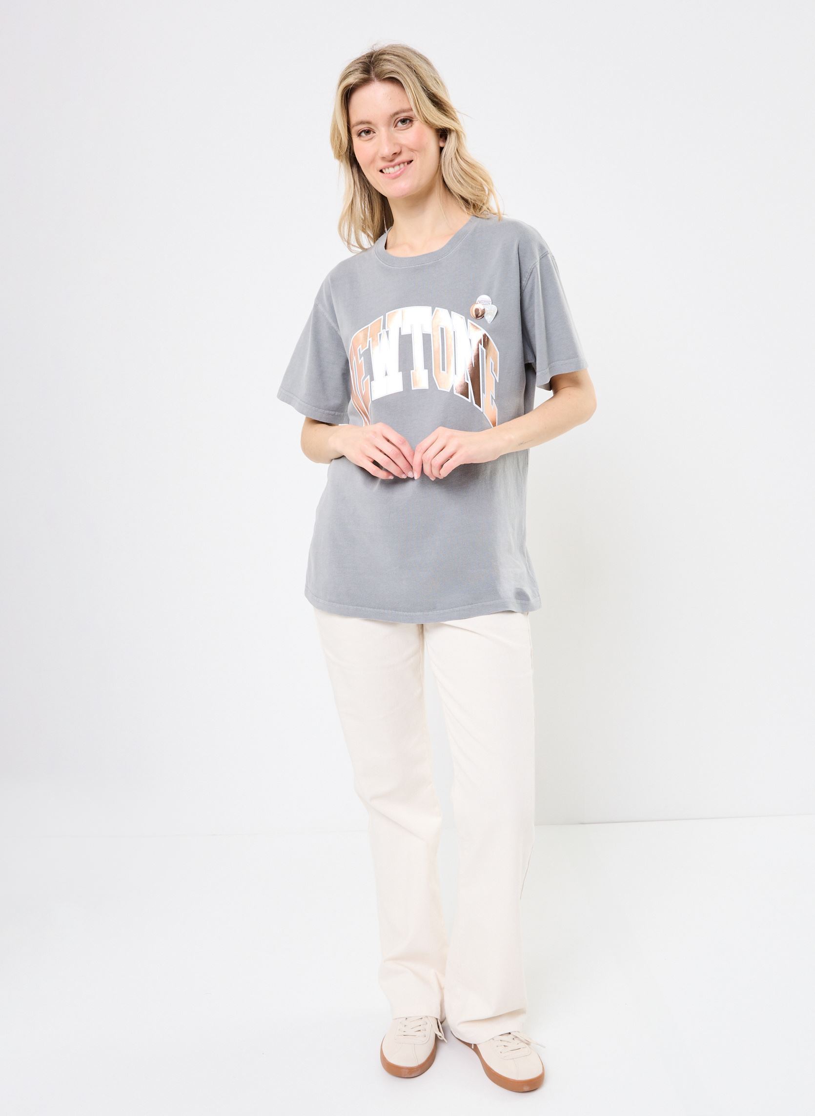 Kurzarm-T-Shirts TSHIRT TRUCKER TONE damen grau Newtone Kurzarm-T-Shirts TSHIRT TRUCKER TONE damen grau GREY
