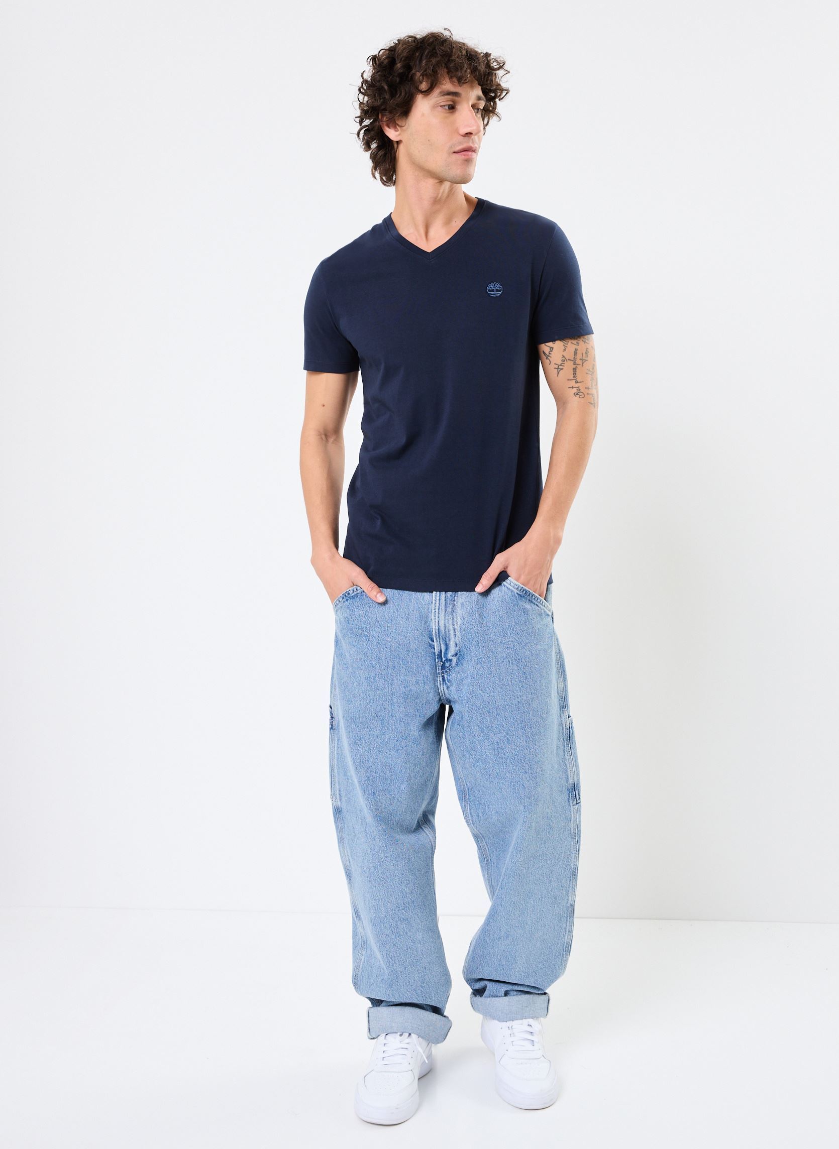 Tee-shirts manches courtes V Neck Short Sleeve Tee homme bleu Timberland Tee-shirts manches courtes V Neck Short Sleeve Tee homme bleu DARK SAPPHIRE-DARK DENIM