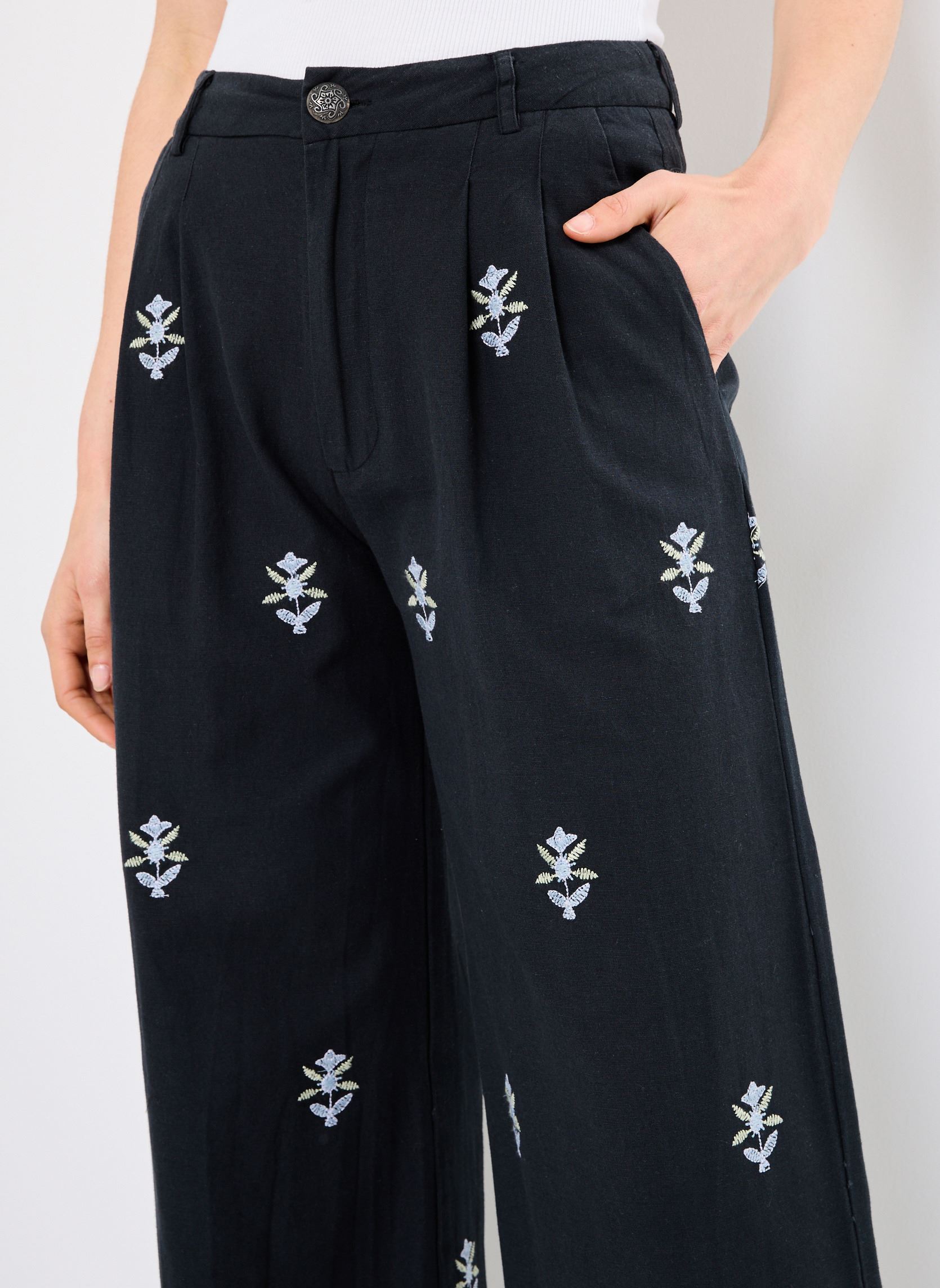 Pantalons larges Lolo femme noir Maison Hotel Pantalons larges Lolo femme noir Midnight Wish