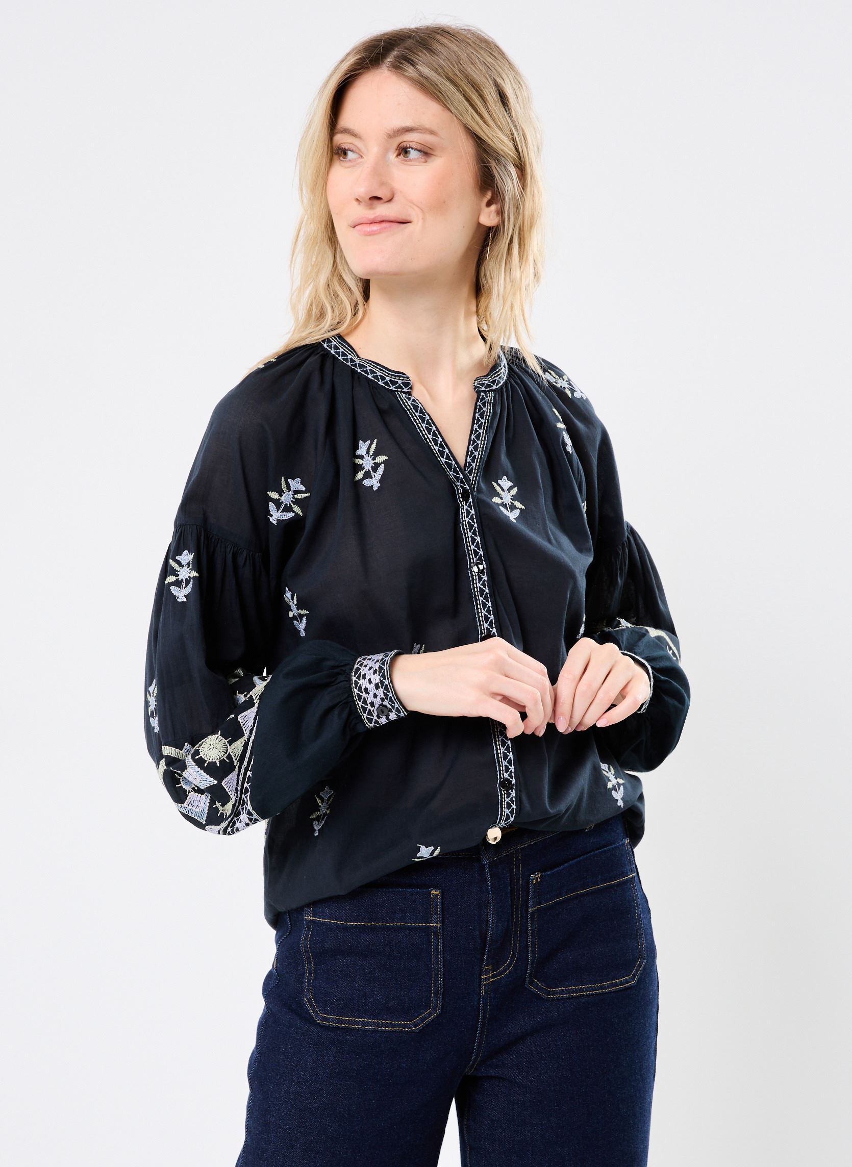 Blouses met lange mouwen Chandra dames zwart Maison Hotel Blouses met lange mouwen Chandra dames zwart Midnight Wish