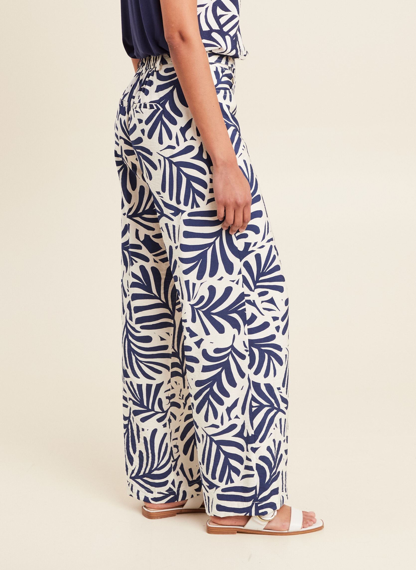Pantalons larges PETOTEM femme bleu Bréal Pantalons larges PETOTEM femme bleu VEG-TOTEMBLANC-W