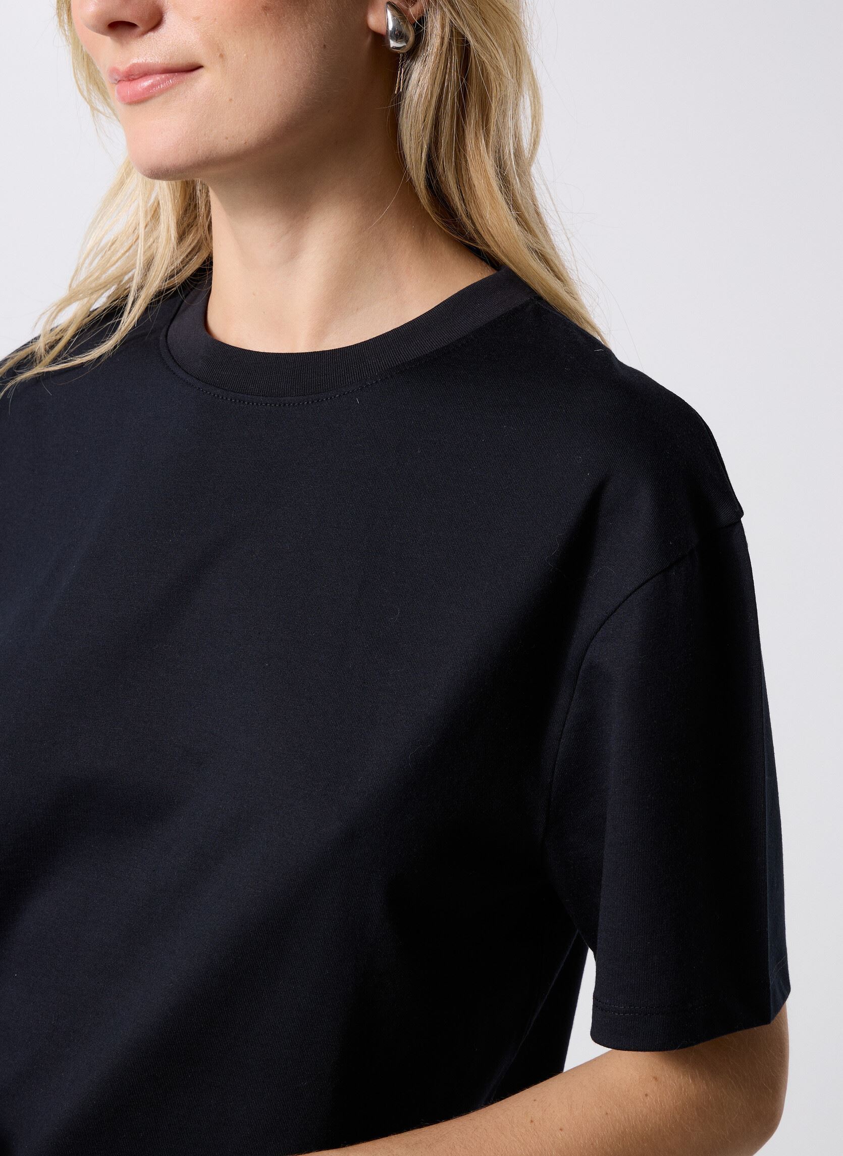 Tee-shirts manches courtes TORIANE2 femme noir MADE BY Tee-shirts manches courtes TORIANE2 femme noir JET BLACK