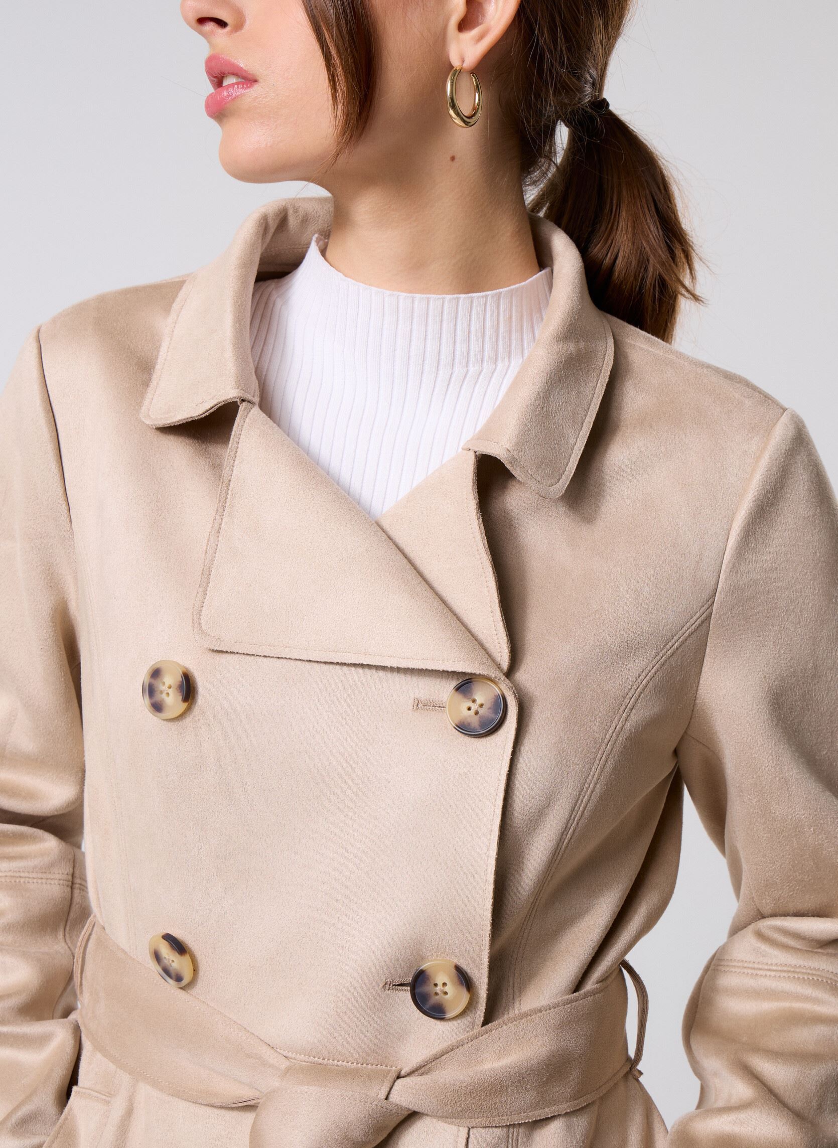 Trenchcoats TRENCHDAIN dames beige MADE BY Trenchcoats TRENCHDAIN dames beige FEATHER GRAY