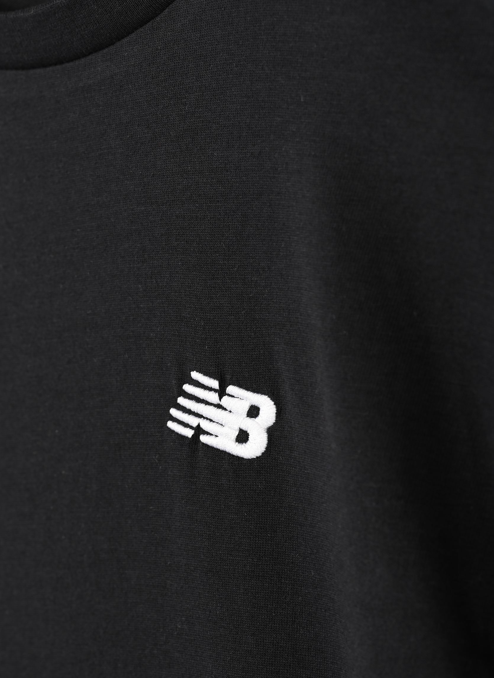 Tee-shirts manches courtes New Balance Jersey Small Logo Tee fille noir New Balance Kids Tee-shirts manches courtes New Balance Jersey Small Logo Tee fille noir NB Caviar