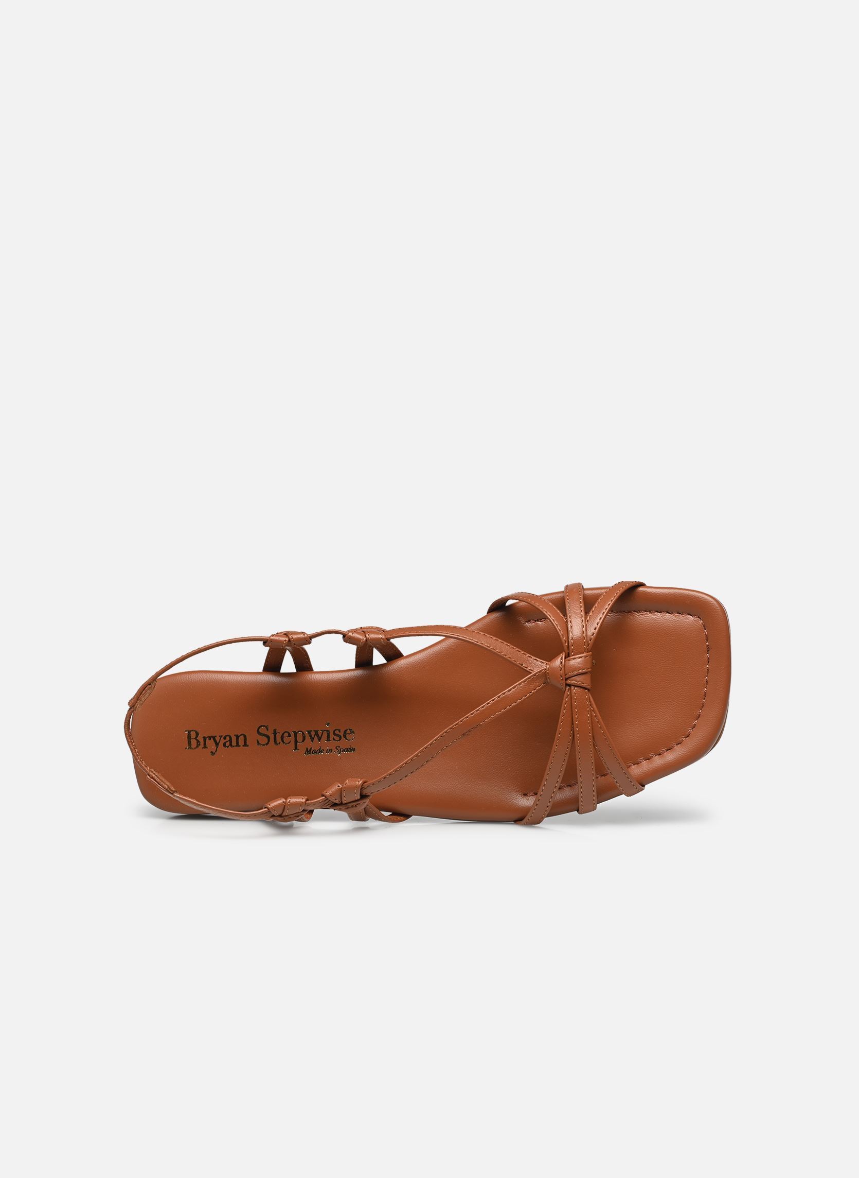 Platte sandalen 4622 dames bruin Bryan Stepwise Platte sandalen 4622 dames bruin CUERO