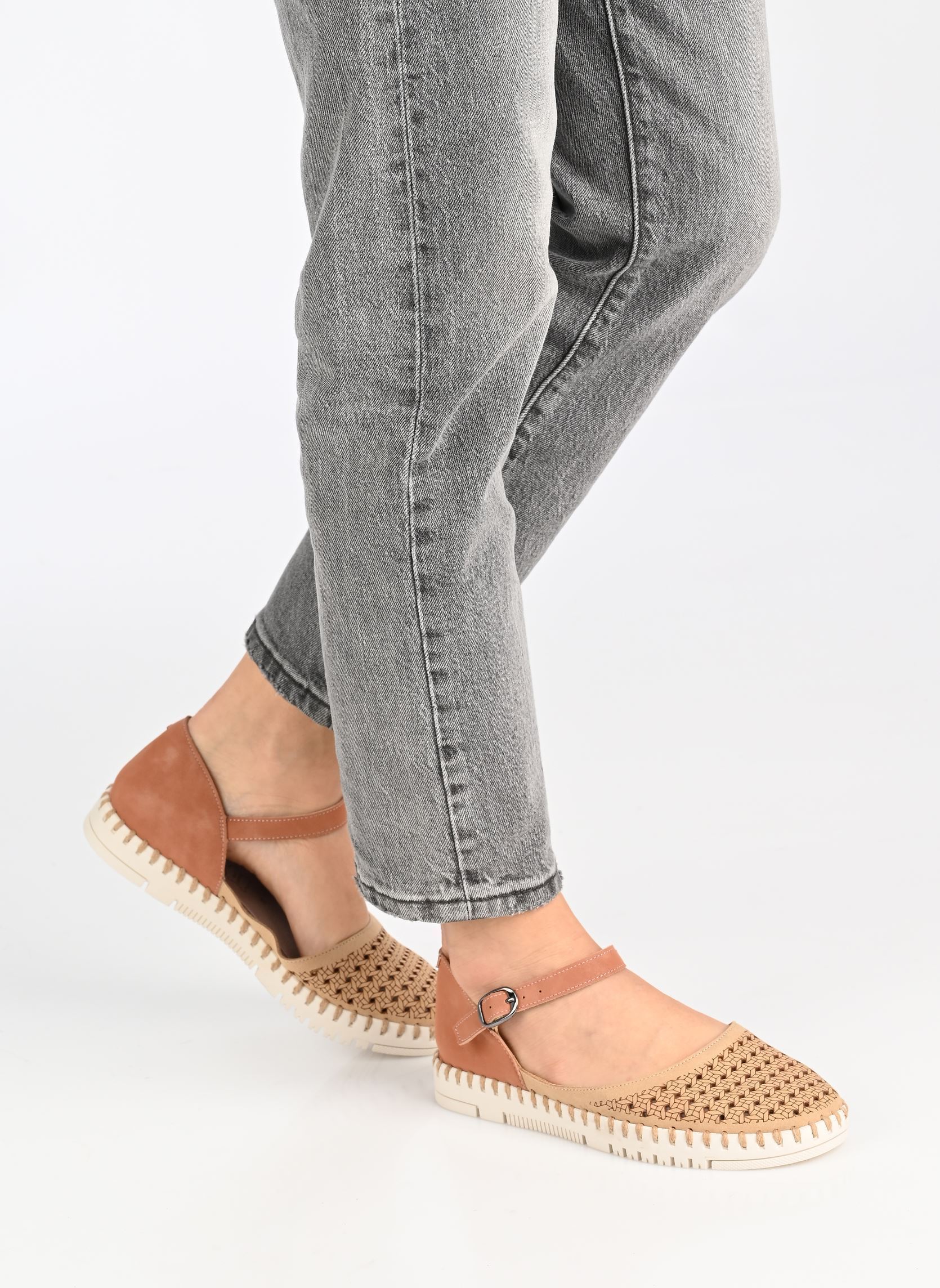 Sandales plates PUELO W13401 femme beige Comfeet Sandales plates PUELO W13401 femme beige BEIGE