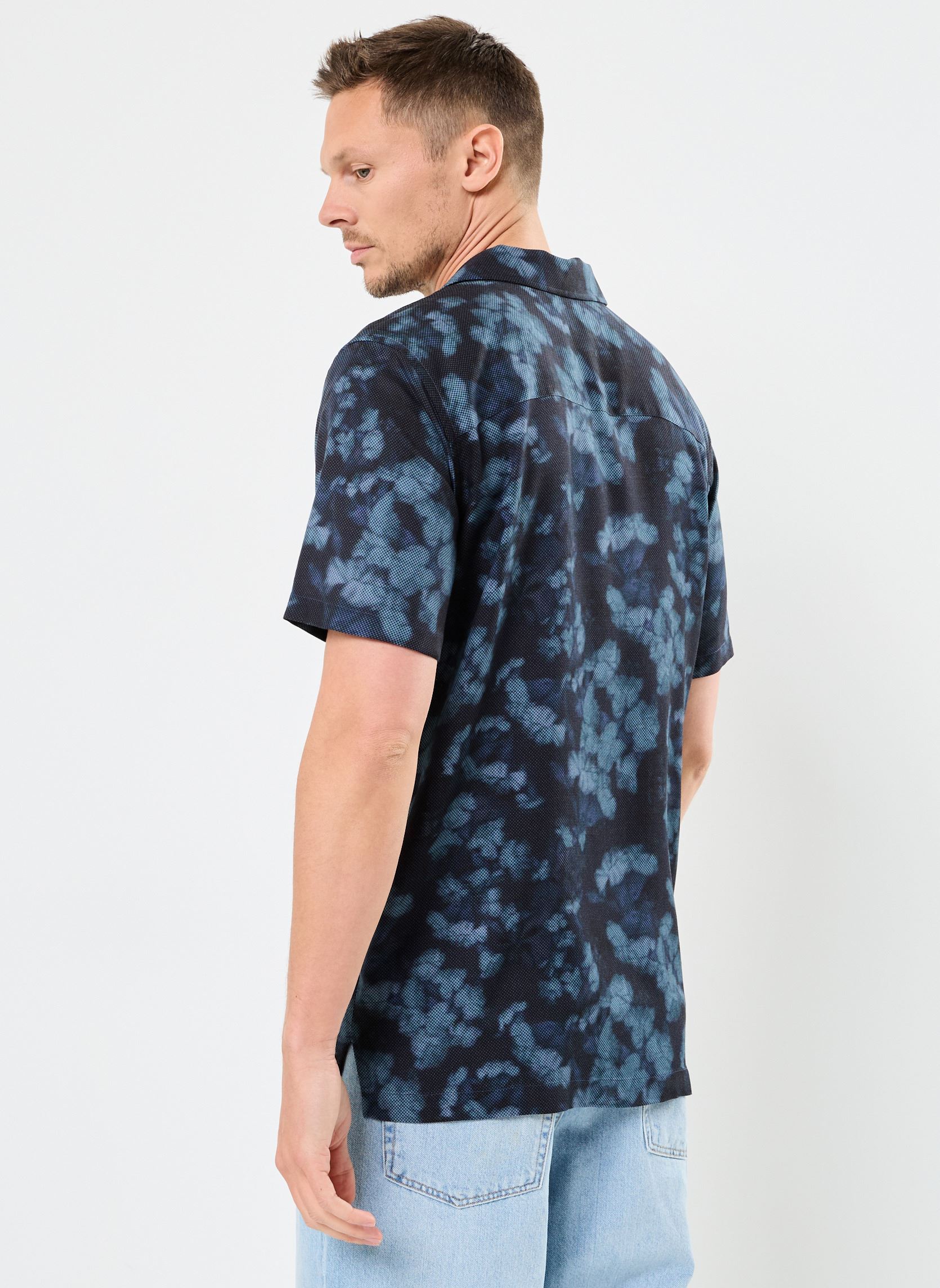 Hemden Digital Floral Resort Shirt heren blauw Lyle & Scott Hemden Digital Floral Resort Shirt heren blauw DARK NAVY