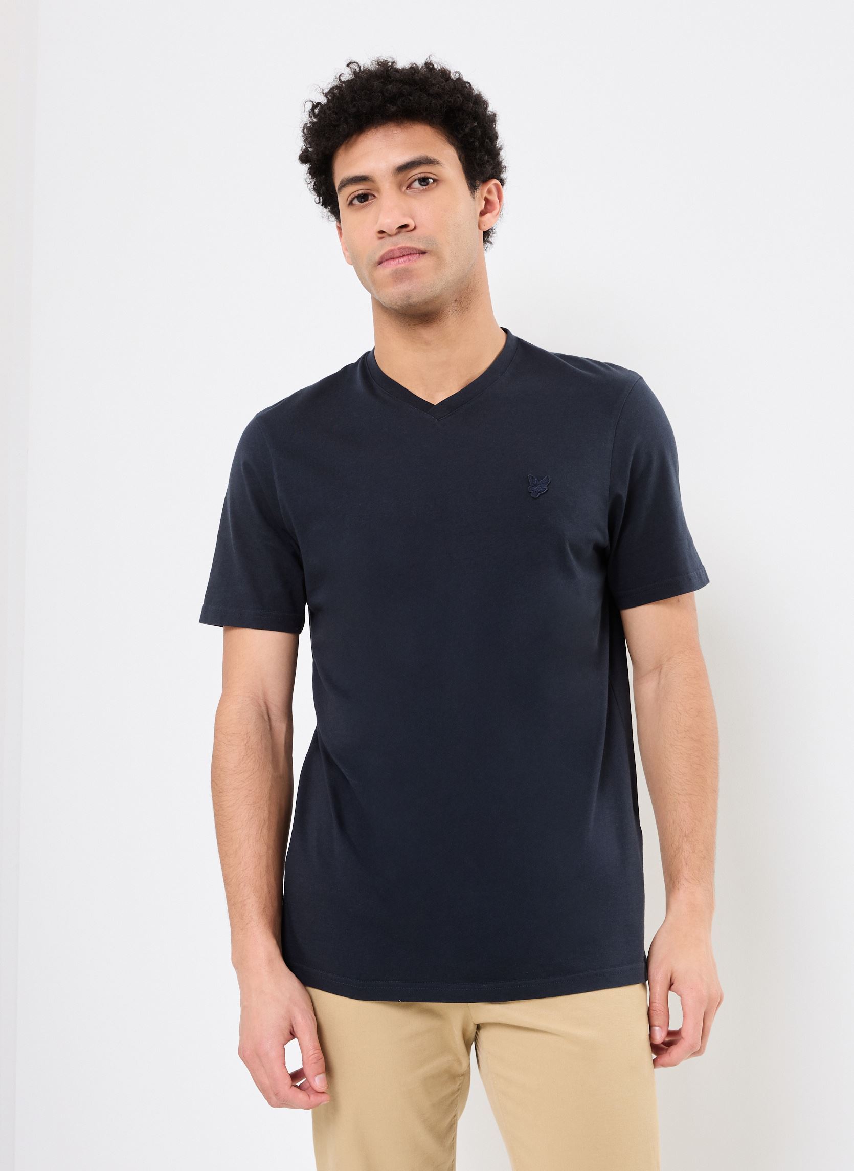 Tee-shirts manches courtes Superfine V Neck T-Shirt homme bleu Lyle & Scott Tee-shirts manches courtes Superfine V Neck T-Shirt homme bleu DARK NAVY