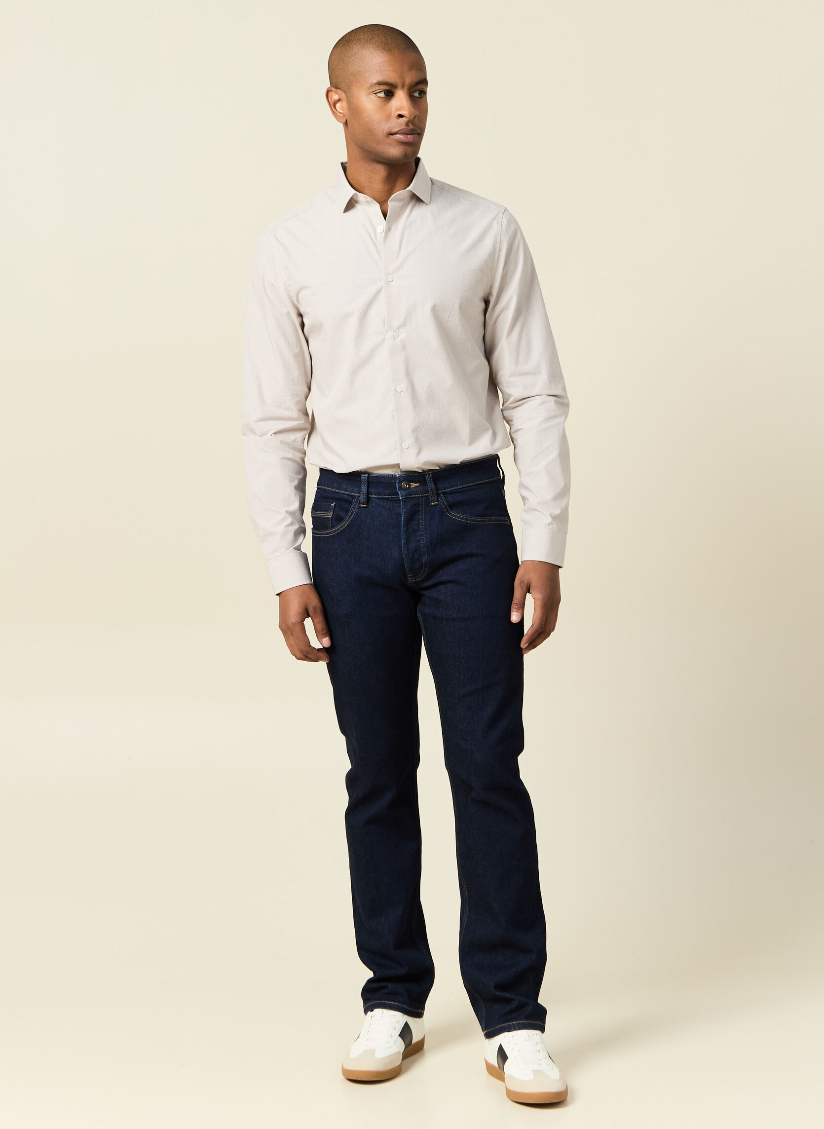 JONES CLOCKS® Tavern Pendule De Cheminée | Design Moderne Du Sommet De L'Arche | Gris Clair | Style Classique Contemporain Pour Bureau, Table, étagère Ou Chevet