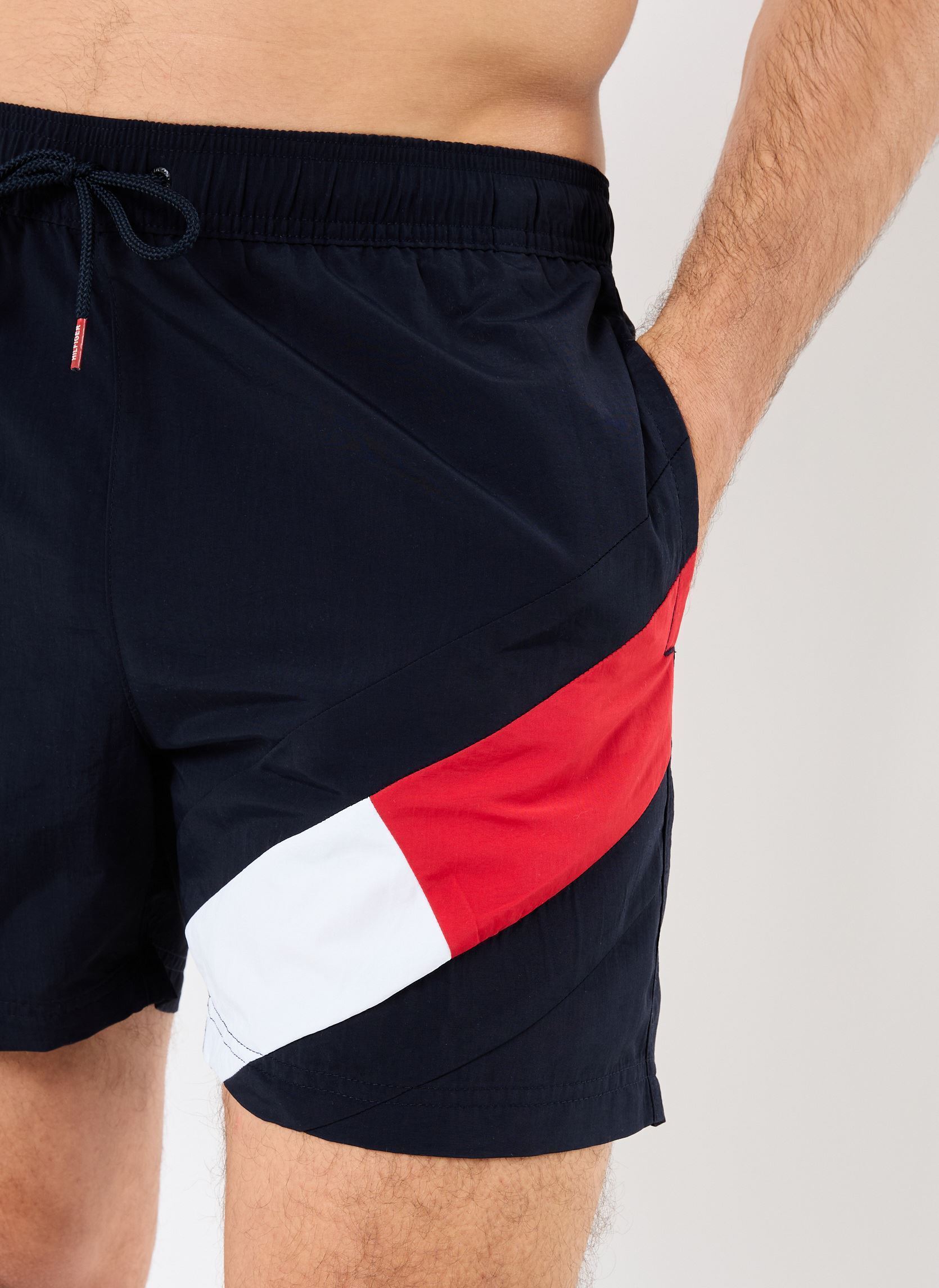 Shorts de bain Sf Medium Drawstring UM0UM02048 homme bleu Tommy Hilfiger Shorts de bain Sf Medium Drawstring UM0UM02048 homme bleu DESERT SKY