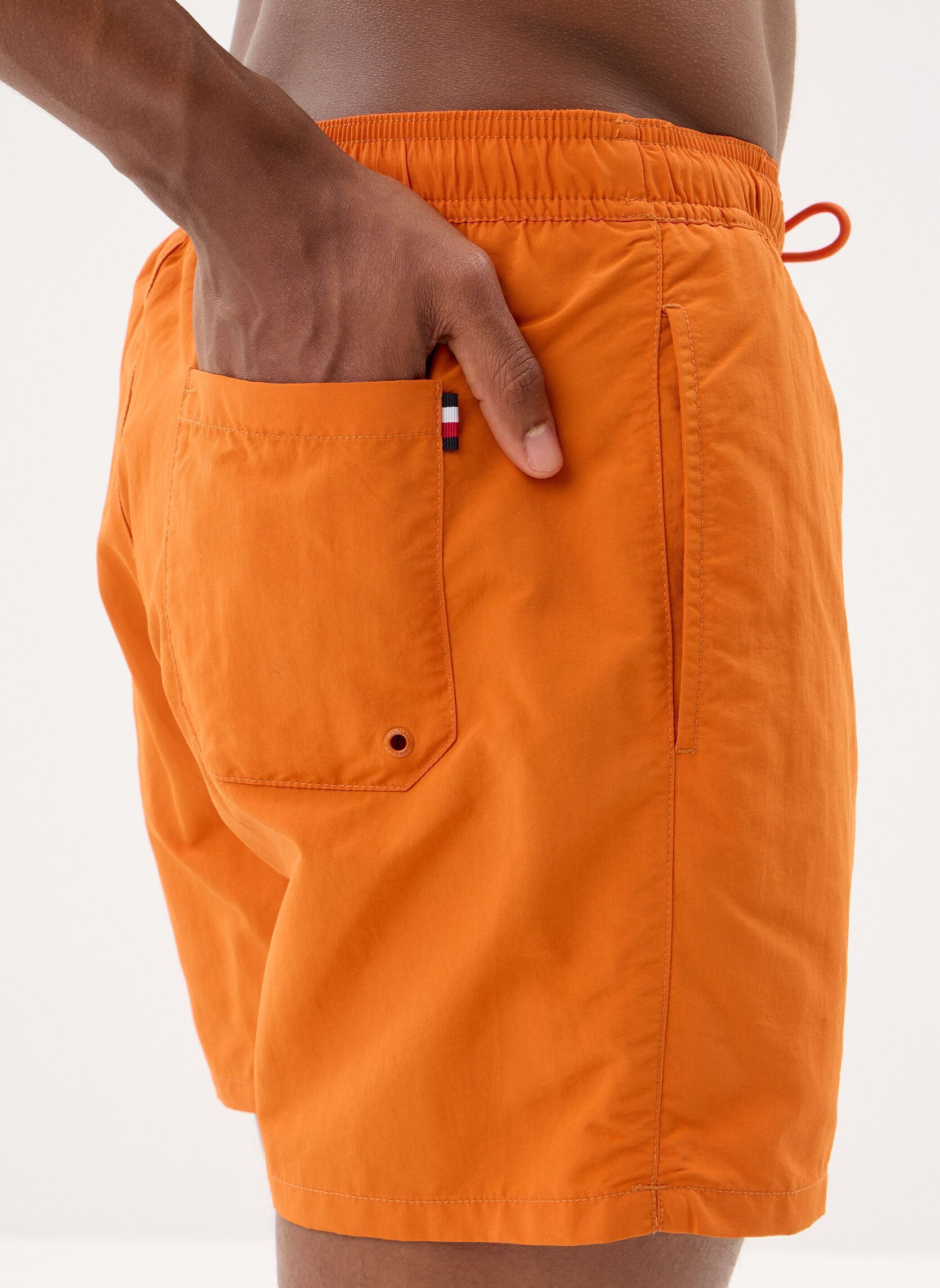 Zwemshorts Medium Drawstring UM0UM03477 heren oranje Tommy Hilfiger Zwemshorts Medium Drawstring UM0UM03477 heren oranje BONFIRE ORANGE