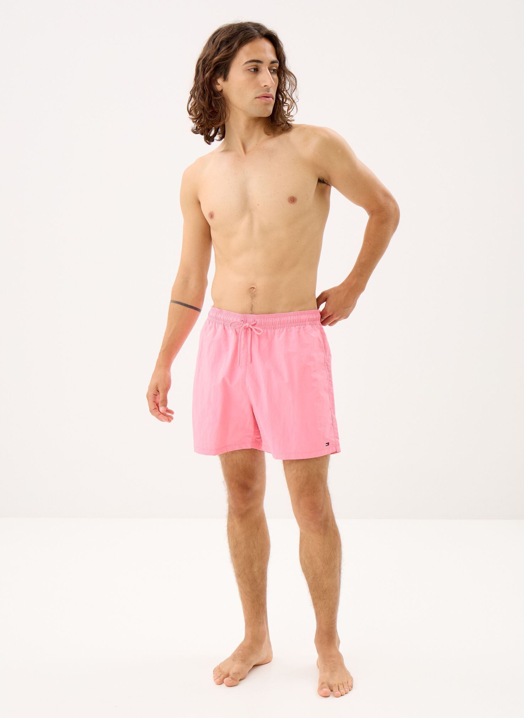 Badeshorts Medium Drawstring UM0UM03477 herren rosa Tommy Hilfiger Badeshorts Medium Drawstring UM0UM03477 herren rosa DOLL PINK
