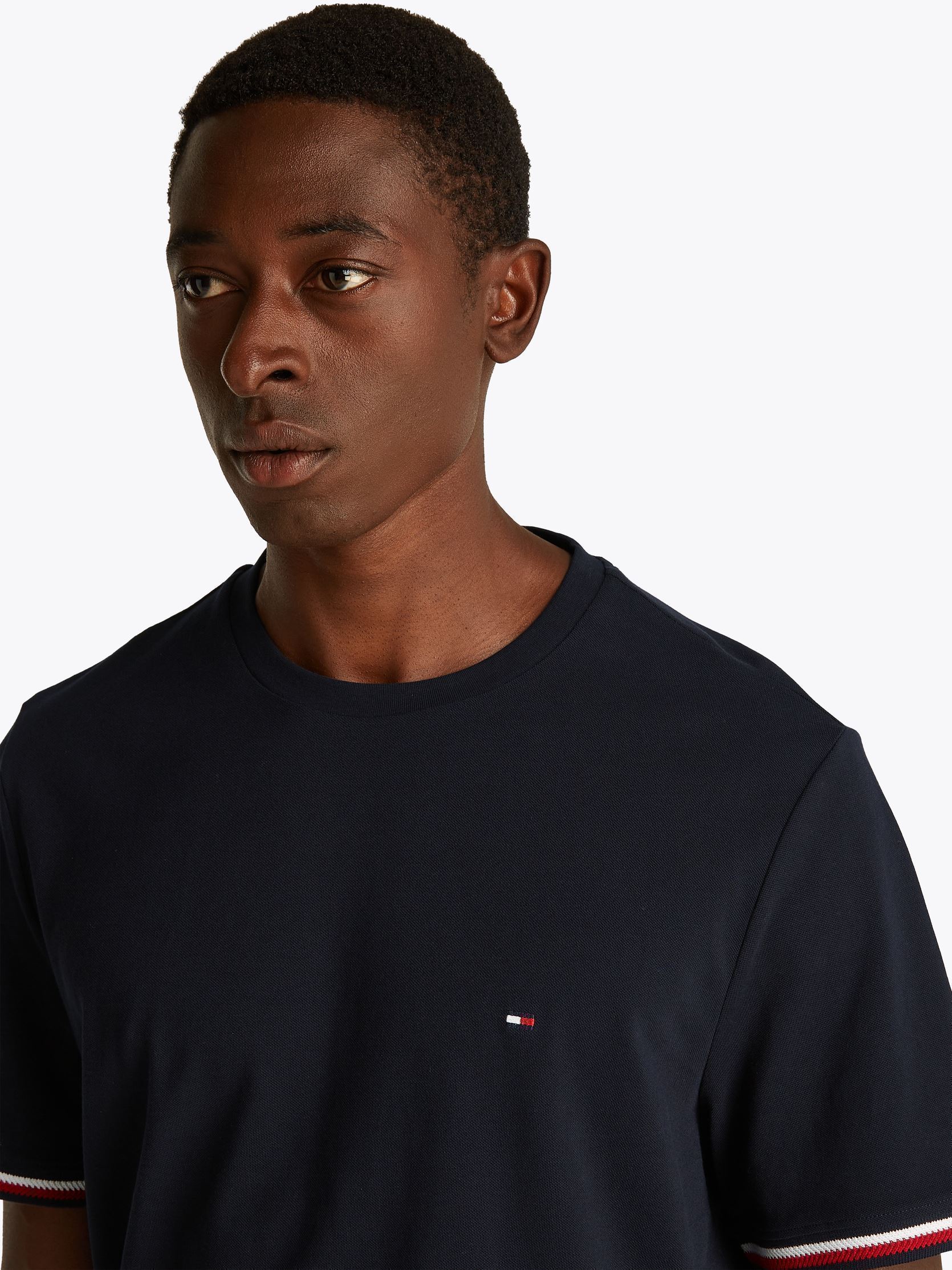 Kurzarm-T-Shirts Global Stripe Cuff T MW0MW38630 herren blau Tommy Hilfiger Kurzarm-T-Shirts Global Stripe Cuff T MW0MW38630 herren blau DESERT SKY
