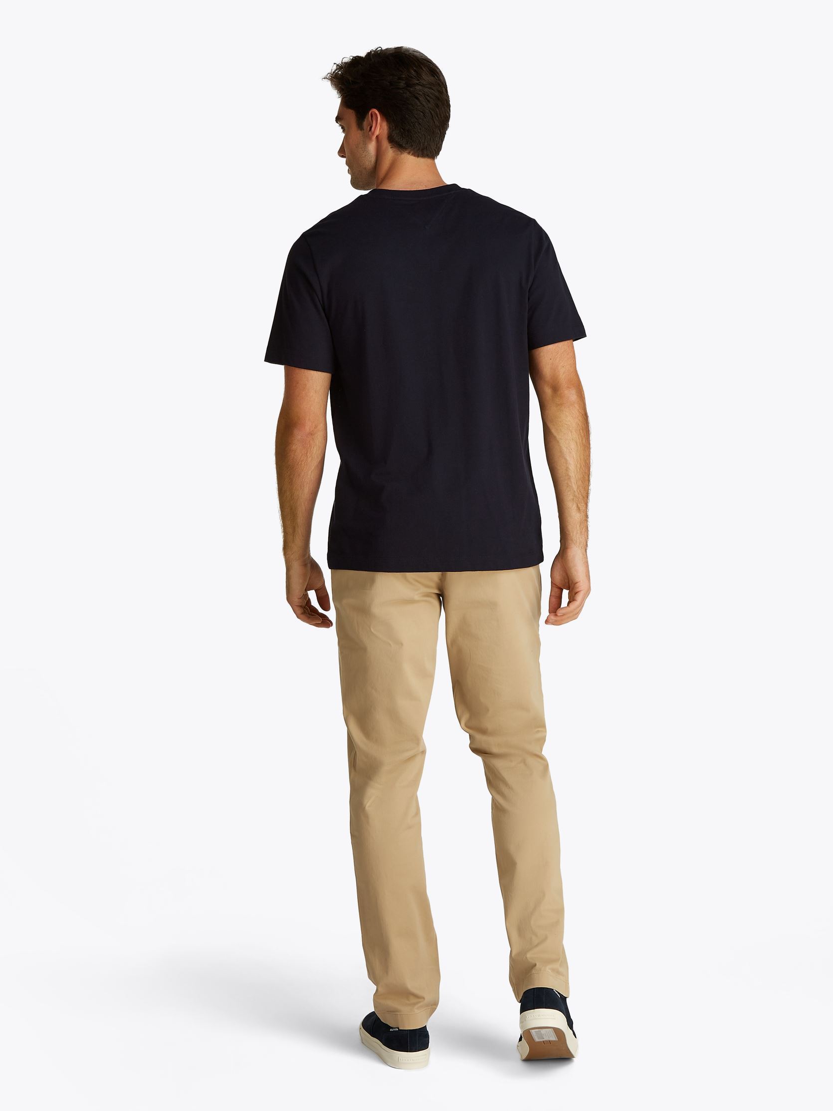 Tee-shirts manches courtes Essential V-Neck Tee MW0MW39249 homme bleu Tommy Hilfiger Tee-shirts manches courtes Essential V-Neck Tee MW0MW39249 homme bleu NAVY BLUE