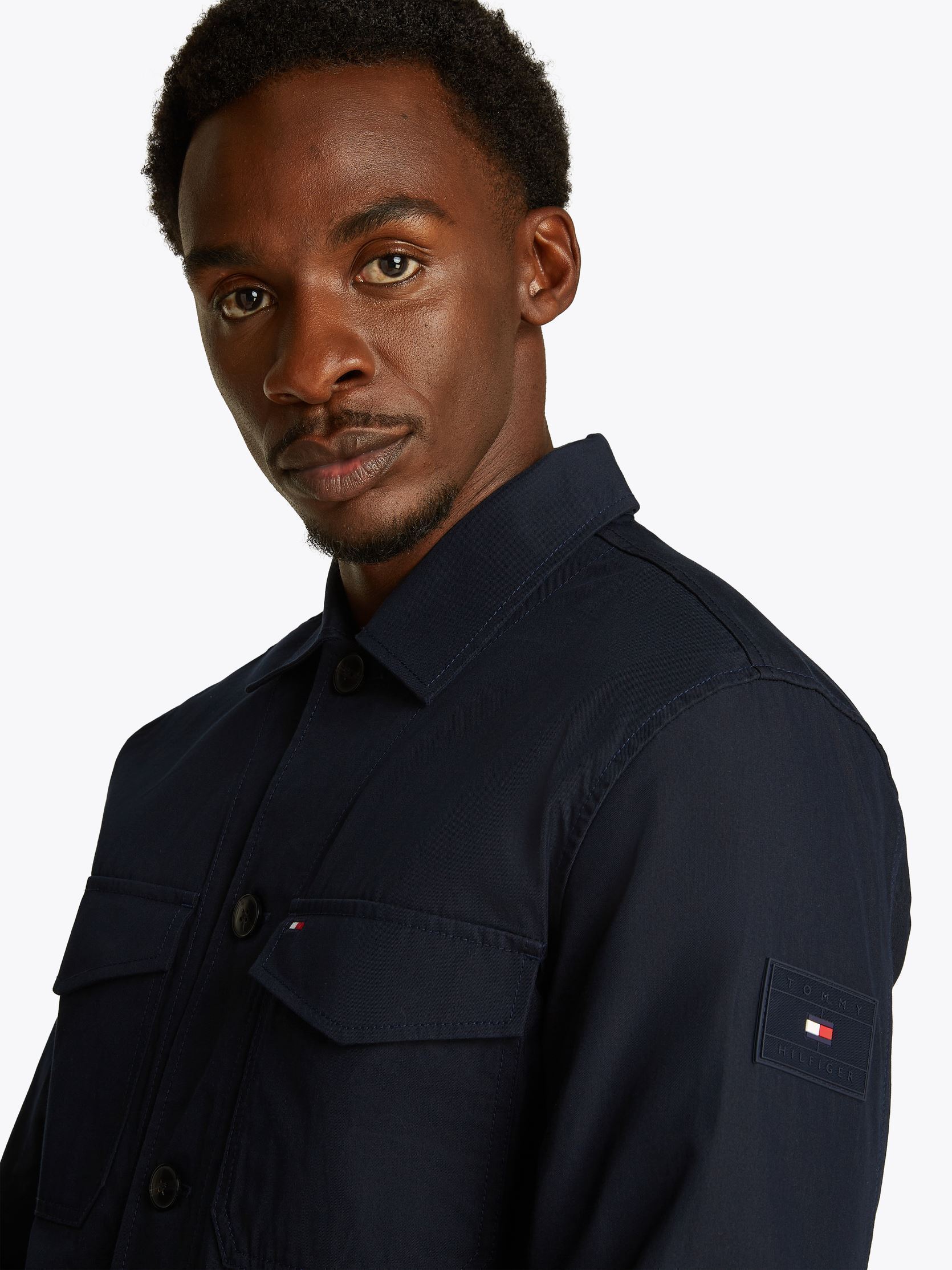 Chemises Cotton Nylon Shirt J MW0MW38712 homme bleu Tommy Hilfiger Chemises Cotton Nylon Shirt J MW0MW38712 homme bleu DESERT SKY