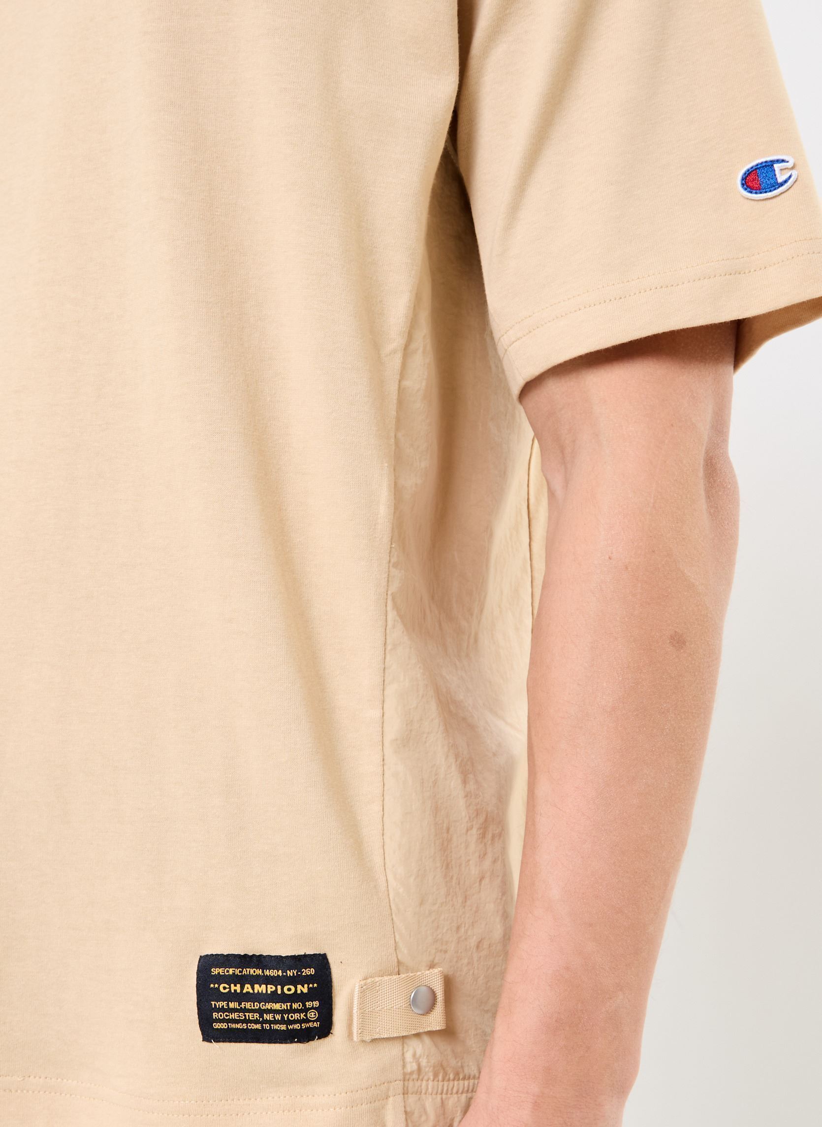 Tee-shirts manches courtes 220921 homme beige Champion Tee-shirts manches courtes 220921 homme beige MS091