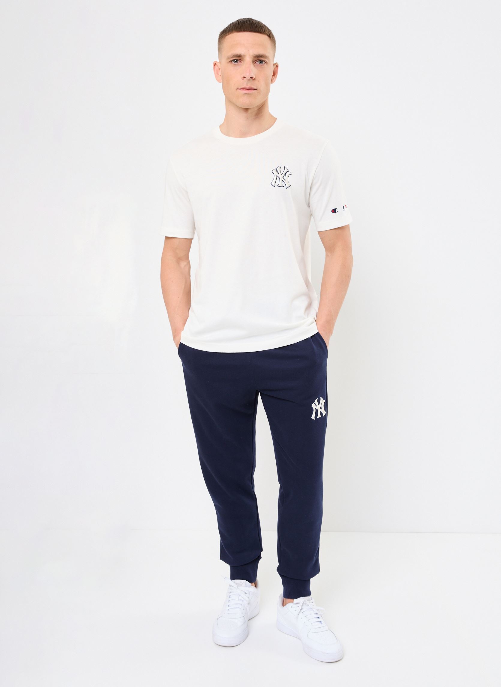 Tee-shirts manches courtes 221037 homme blanc Champion Tee-shirts manches courtes 221037 homme blanc WW049