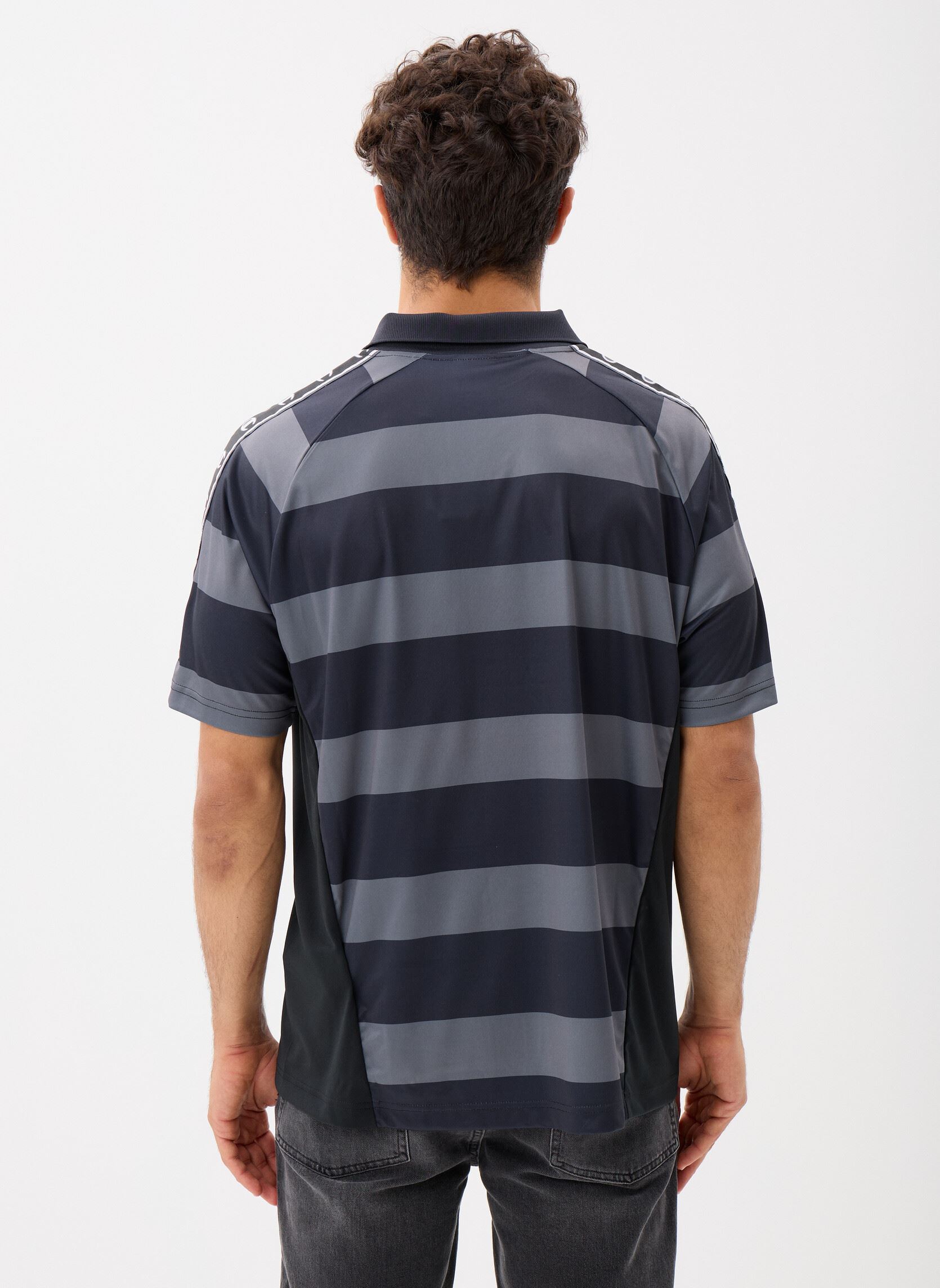 Kurzarm-T-Shirts 221854 herren schwarz Champion Kurzarm-T-Shirts 221854 herren schwarz WL002