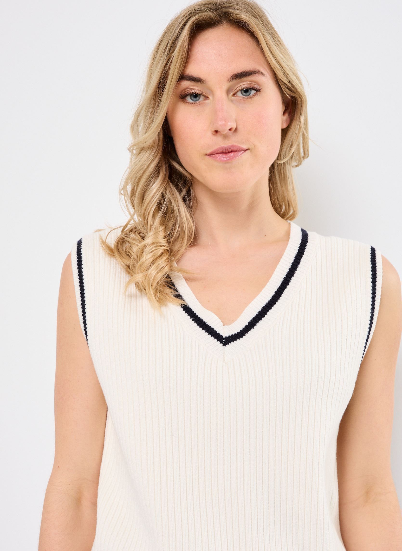 Pulls MOLLY femme beige MADE BY Pulls MOLLY femme beige SNOW WHITE