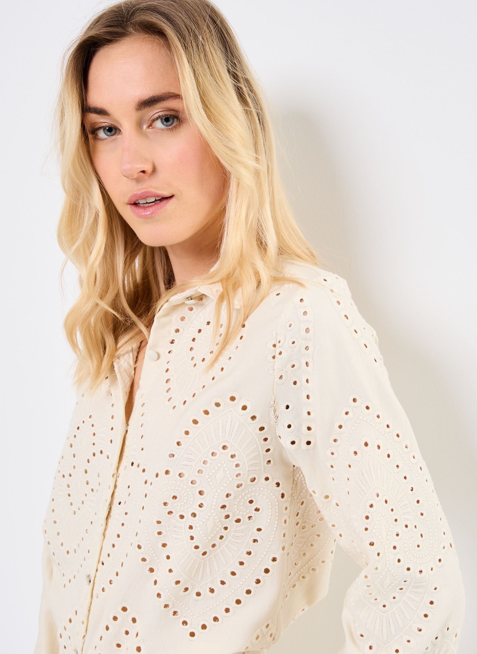 Chemises manches longues M04B120 femme blanc Meisïe Chemises manches longues M04B120 femme blanc IVORY