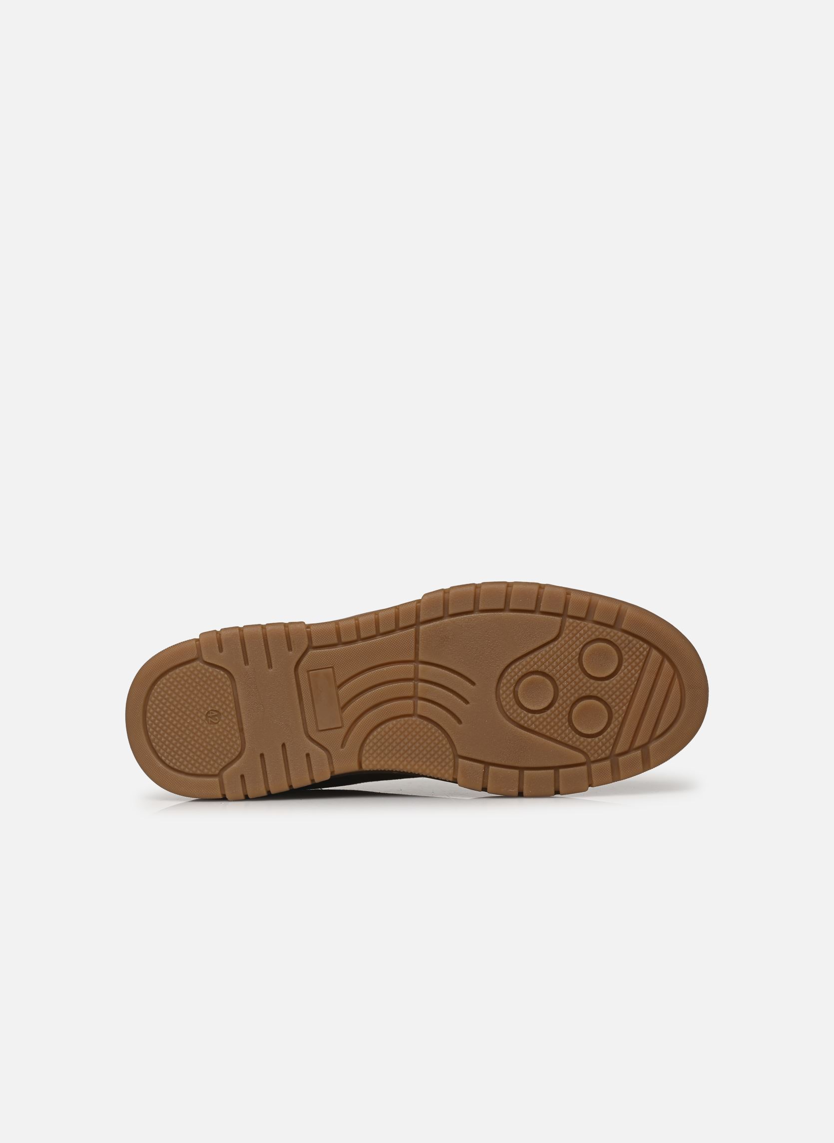 Baskets basses Nino homme marron Odaje Baskets basses Nino homme marron SUÈDE HUILÉ MARRON