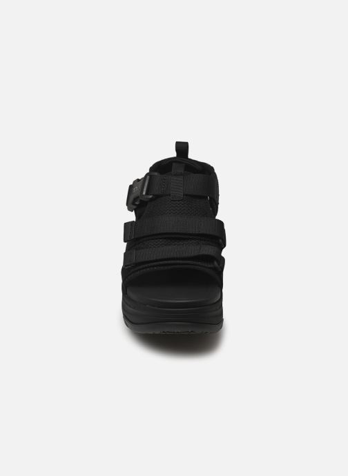 Sandales et nu-pieds Teva Hurricane Ampsole Gaila Noir vue portées chaussures