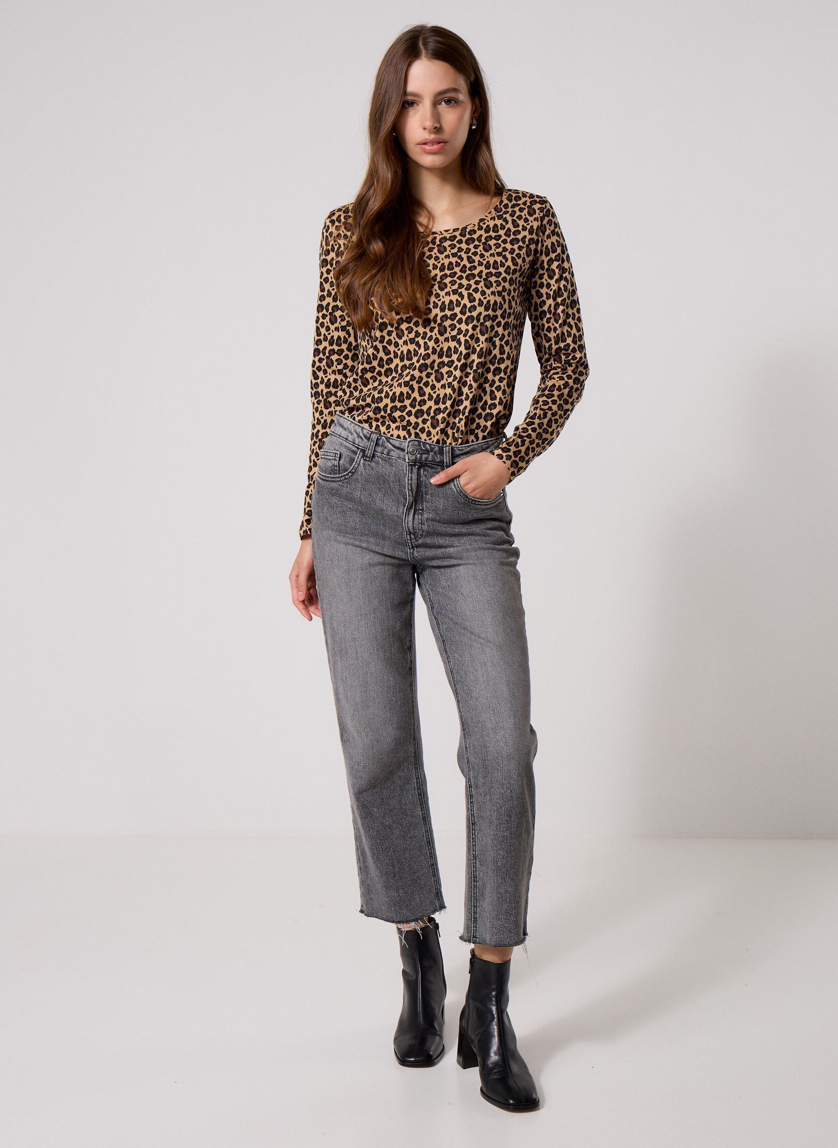 Tee-shirts TESSLEO femme beige MADE BY Tee-shirts TESSLEO femme beige IMP_LEOPARD SMALL_TANNIN