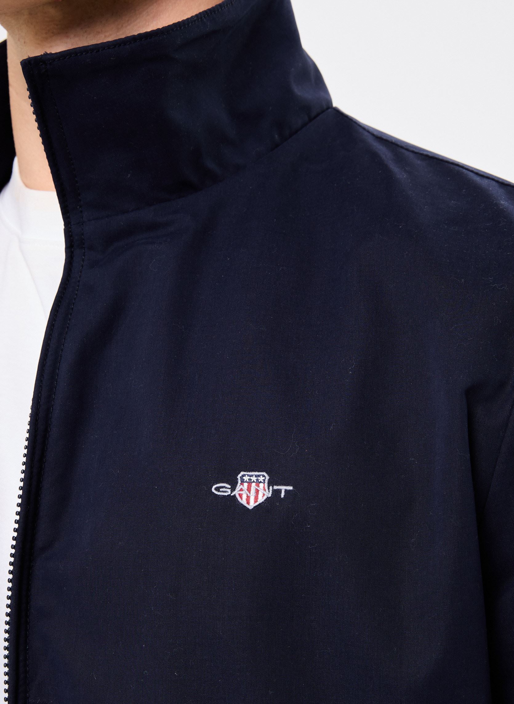 Blousons LIGHTWEIGHT HAMPSHIRE JACKET homme bleu GANT Blousons LIGHTWEIGHT HAMPSHIRE JACKET homme bleu BLEU NUIT