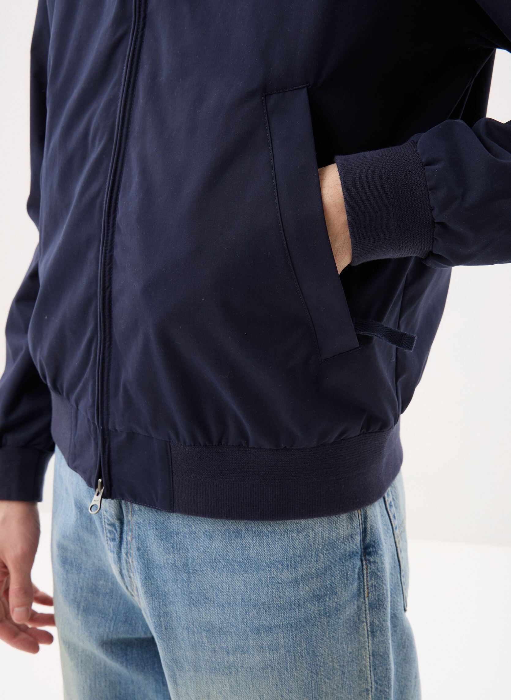 Blousons LIGHTWEIGHT HAMPSHIRE JACKET homme bleu GANT Blousons LIGHTWEIGHT HAMPSHIRE JACKET homme bleu EVENING BLUE