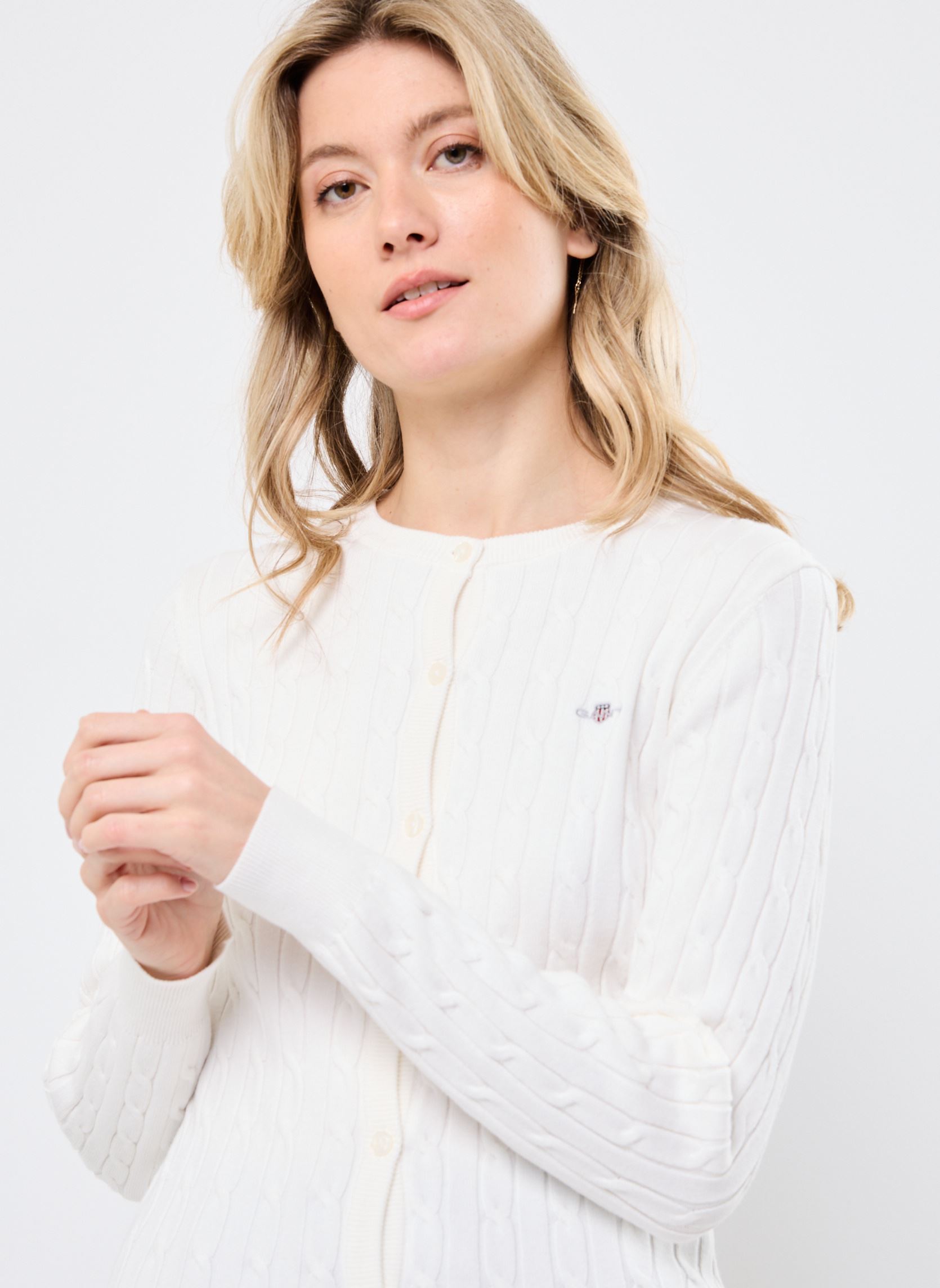 Gilets STRETCH COTTON CABLE CARDIGAN femme blanc GANT Gilets STRETCH COTTON CABLE CARDIGAN femme blanc COQUILLE OEUF