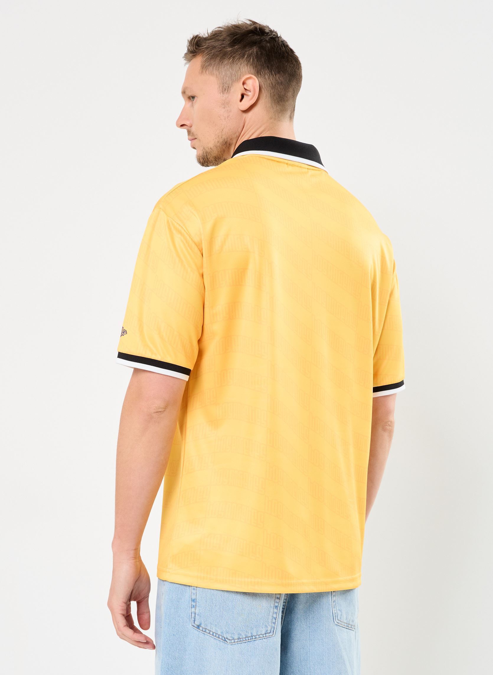 Tee-shirts manches courtes Nba Soccer Os Tee homme jaune New Era Tee-shirts manches courtes Nba Soccer Os Tee homme jaune LOS ANGELES LAKERS CNY