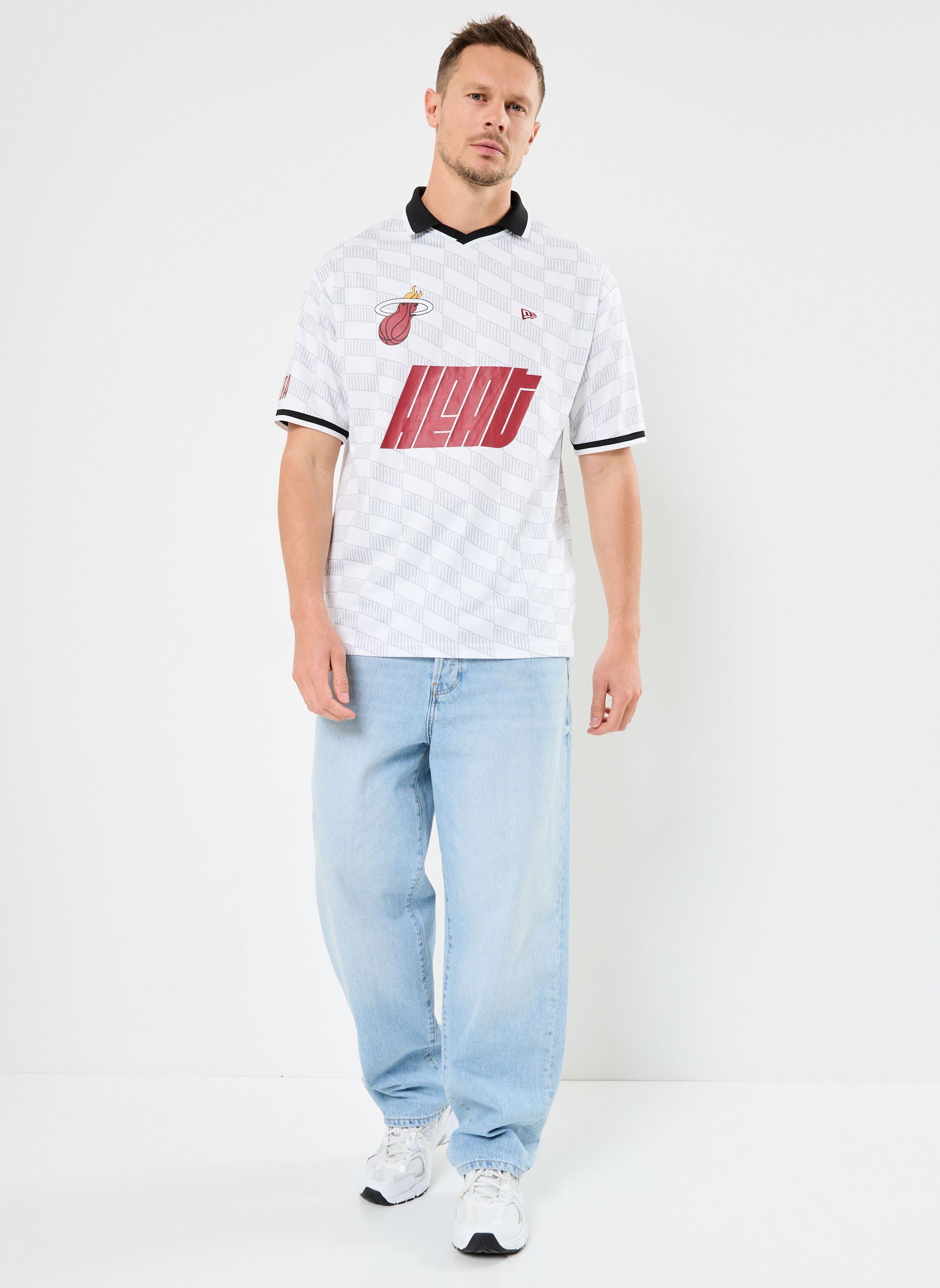 Tee-shirts manches courtes Nba Soccer Os Tee homme blanc New Era Tee-shirts manches courtes Nba Soccer Os Tee homme blanc MIAMI HEAT WHI
