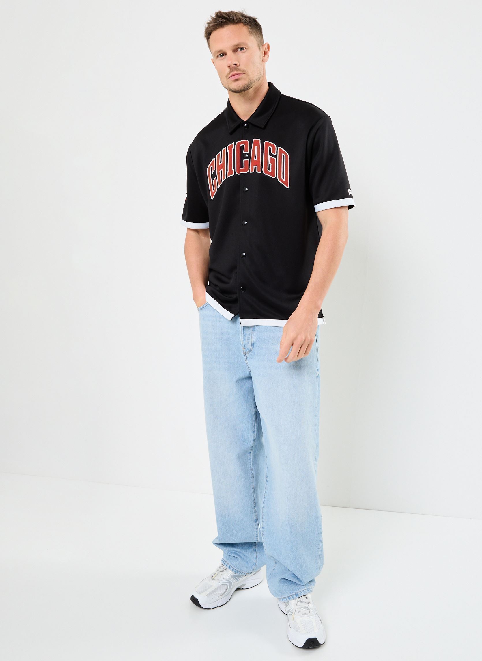Camisas Nba Snap Button Shirt hombre negro New Era Camisas Nba Snap Button Shirt hombre negro CHICAGO BULLS BLK