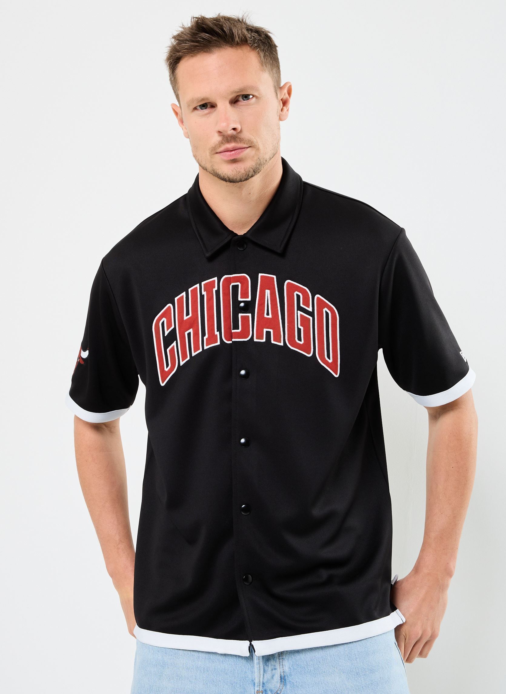 Camisas Nba Snap Button Shirt hombre negro New Era Camisas Nba Snap Button Shirt hombre negro CHICAGO BULLS BLK