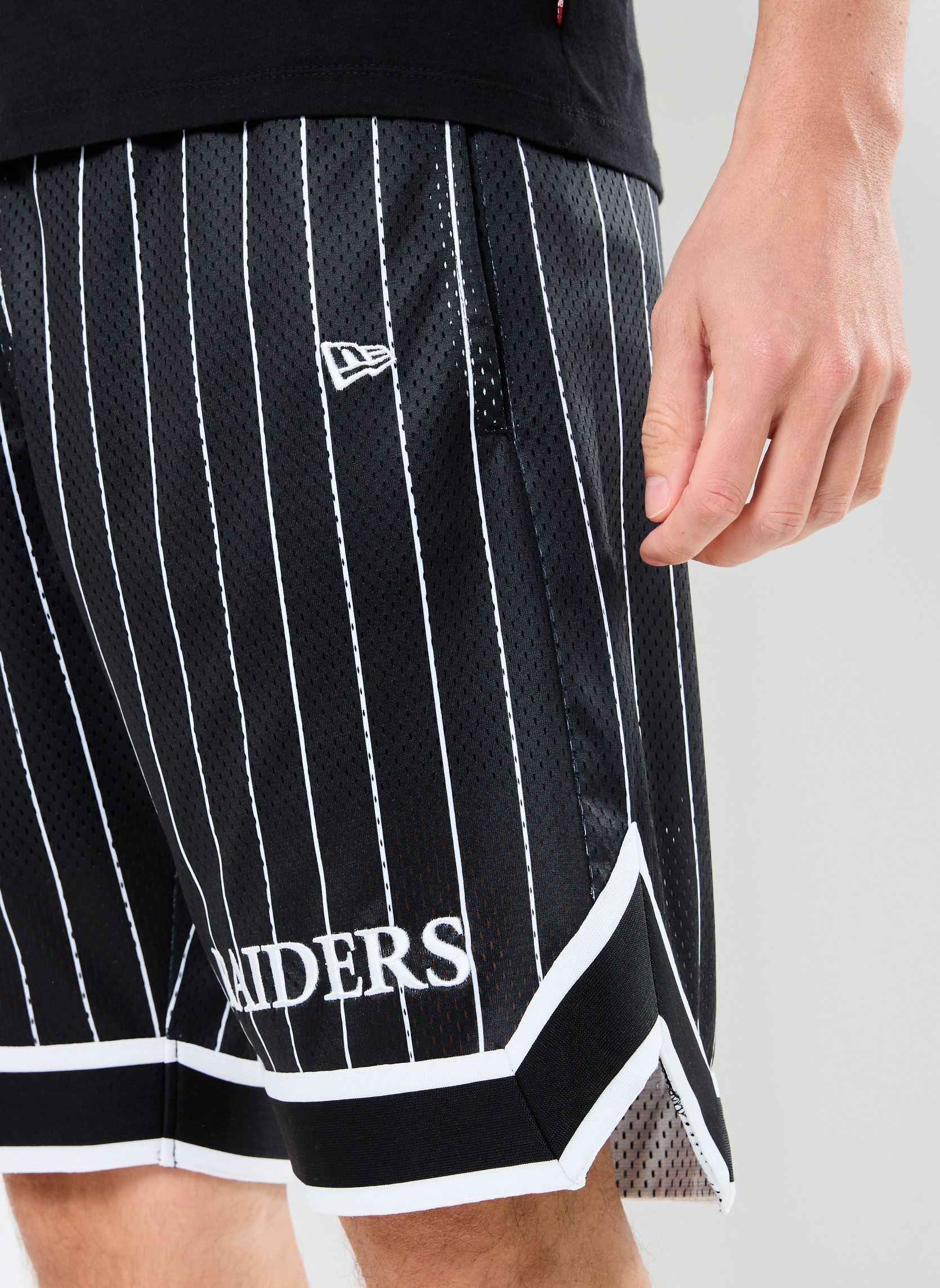 Shorts Nfl Pinstripe Short homme noir New Era Shorts Nfl Pinstripe Short homme noir LAS VEGAS RAIDERS BLK