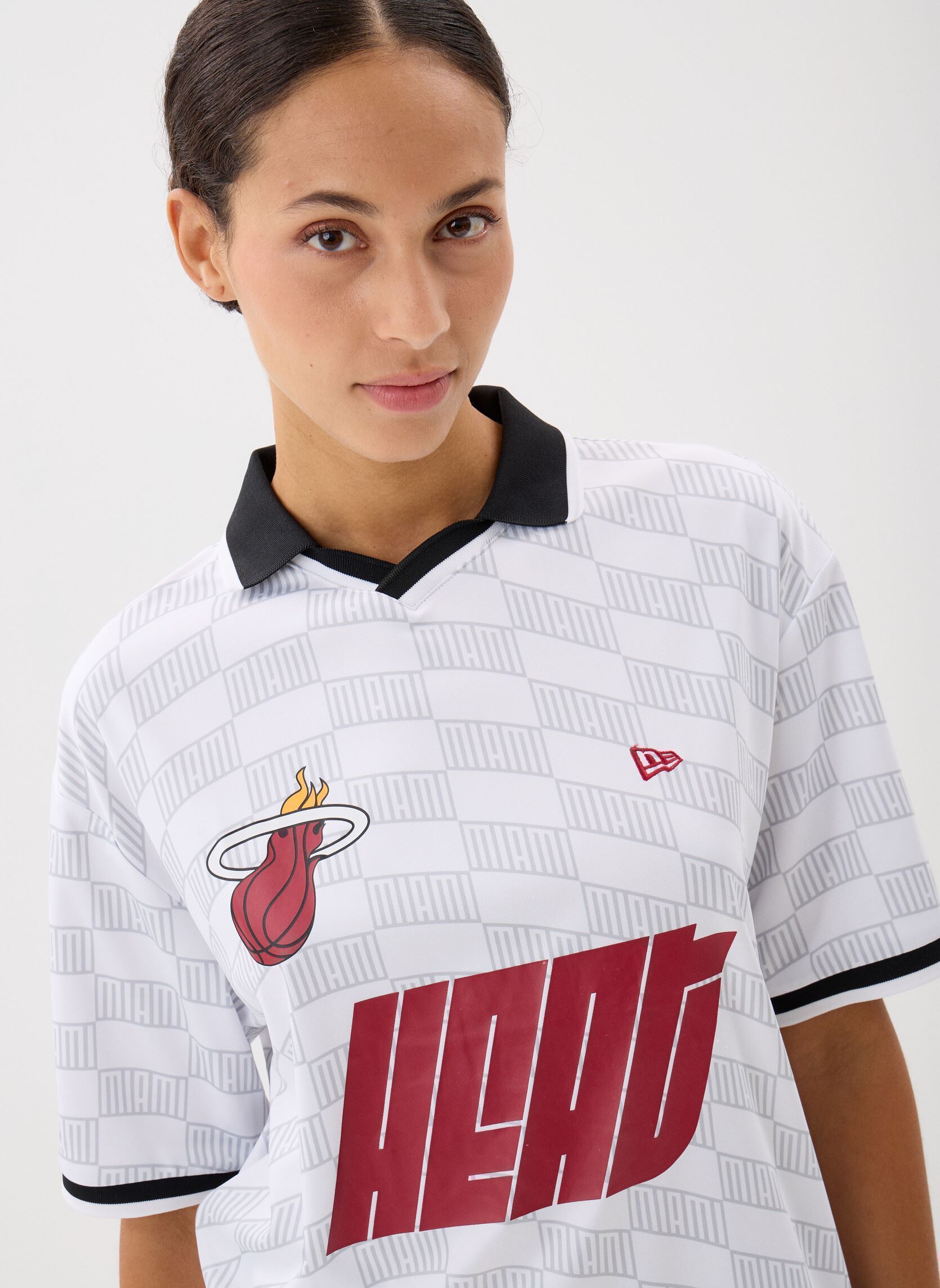 Tee-shirts manches courtes Nba Soccer Os Tee Women femme blanc New Era Tee-shirts manches courtes Nba Soccer Os Tee Women femme blanc MIAMI HEAT WHI