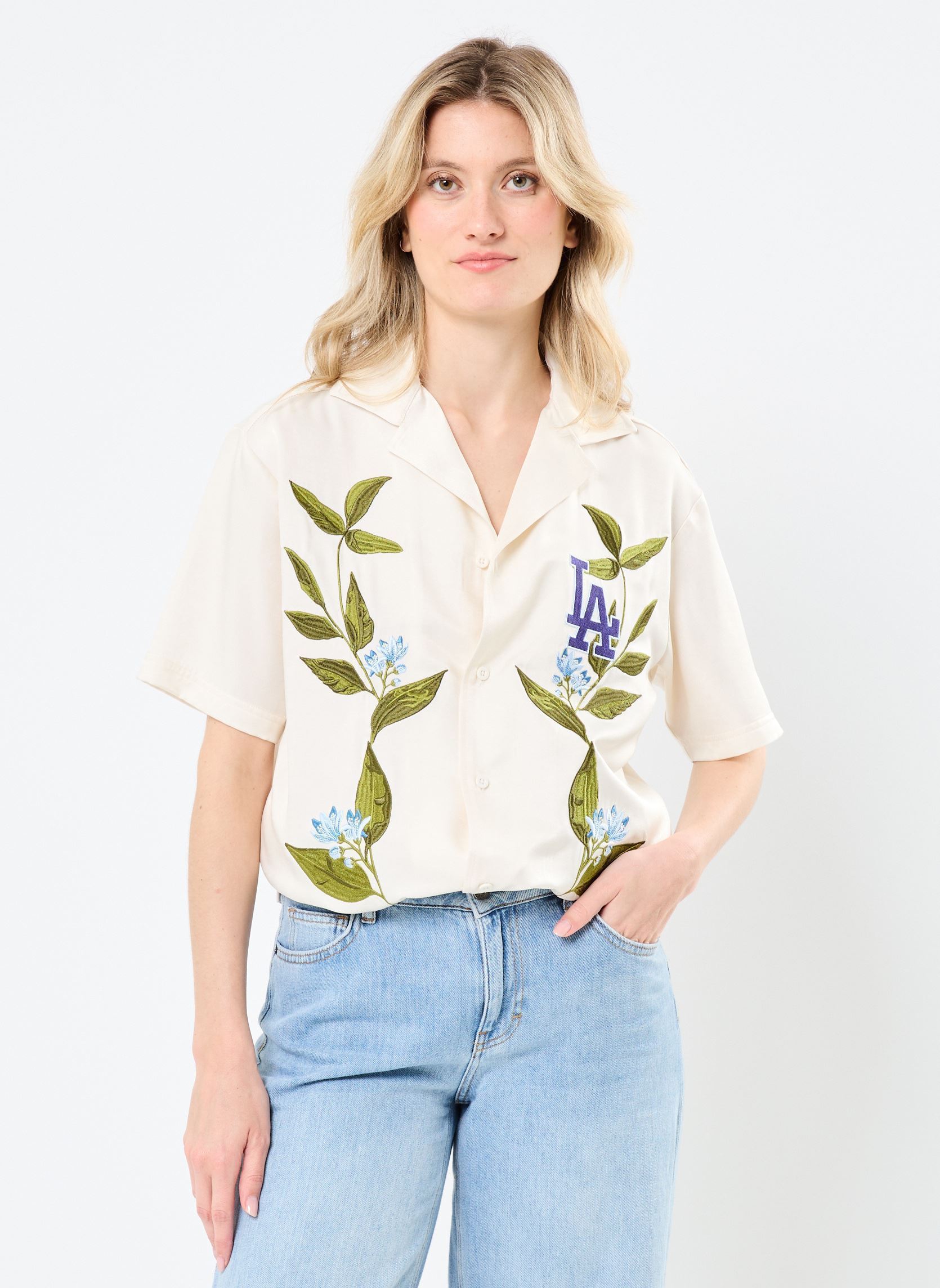 Chemises manches courtes Floral Revere Shirt Women femme blanc New Era Chemises manches courtes Floral Revere Shirt Women femme blanc LOS ANGELES DODGERS OFW
