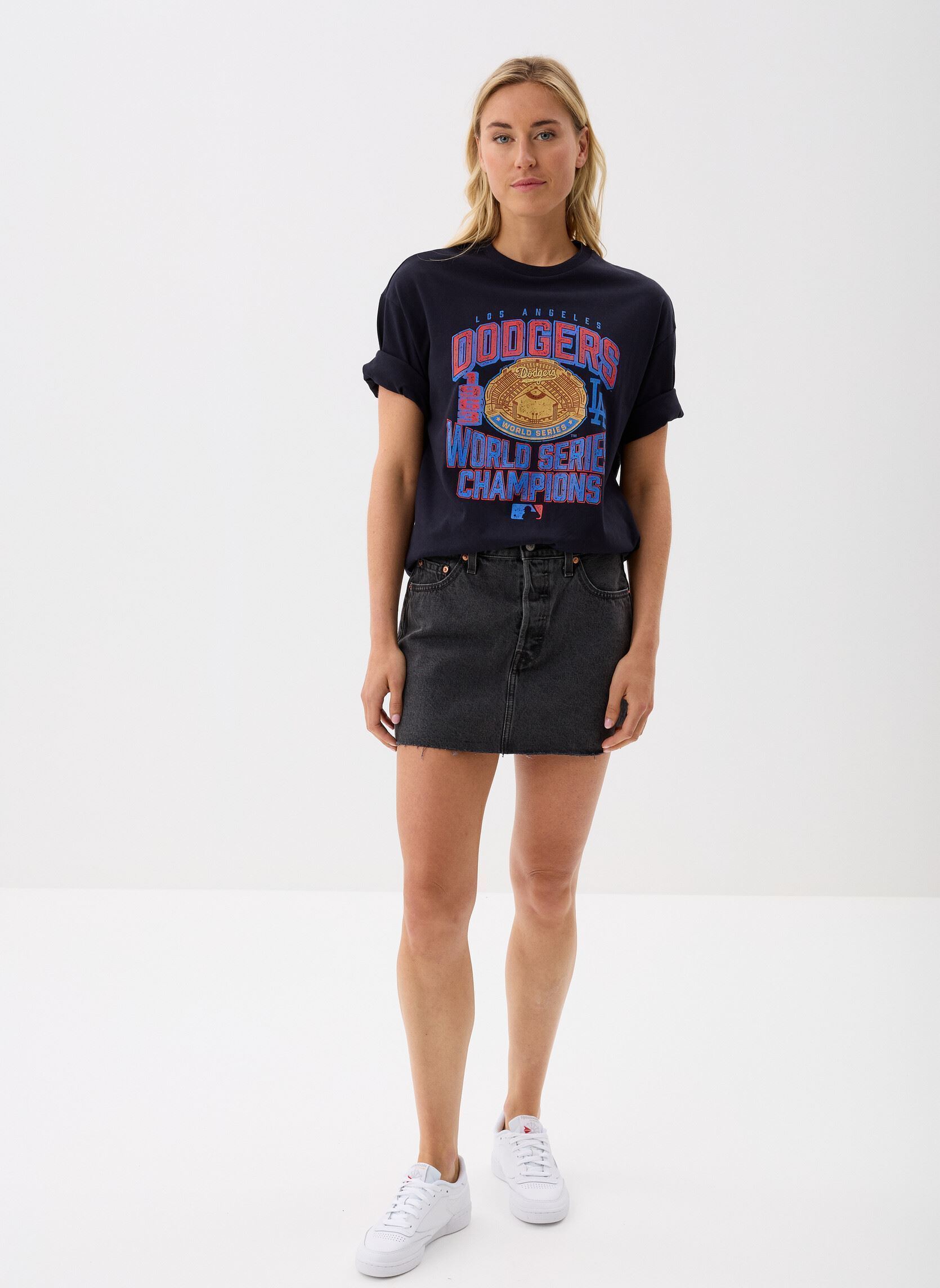 T-shirt a maniche corte Mlb World Series Os Tee Women donna blu New Era T-shirt a maniche corte Mlb World Series Os Tee Women donna blu LOS ANGELES DODGERS NVY