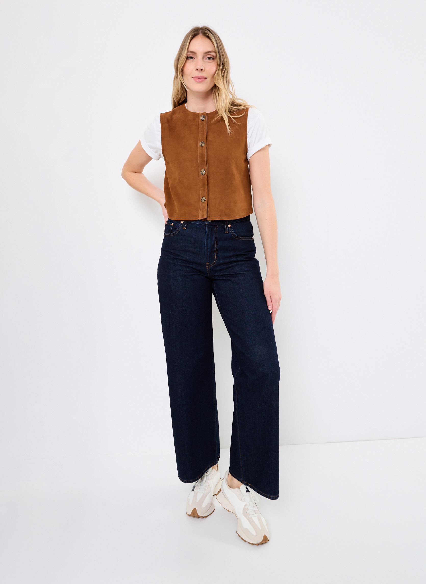 Vestes sans manches FLORA femme marron La Petite Etoile Vestes sans manches FLORA femme marron 15-SAND