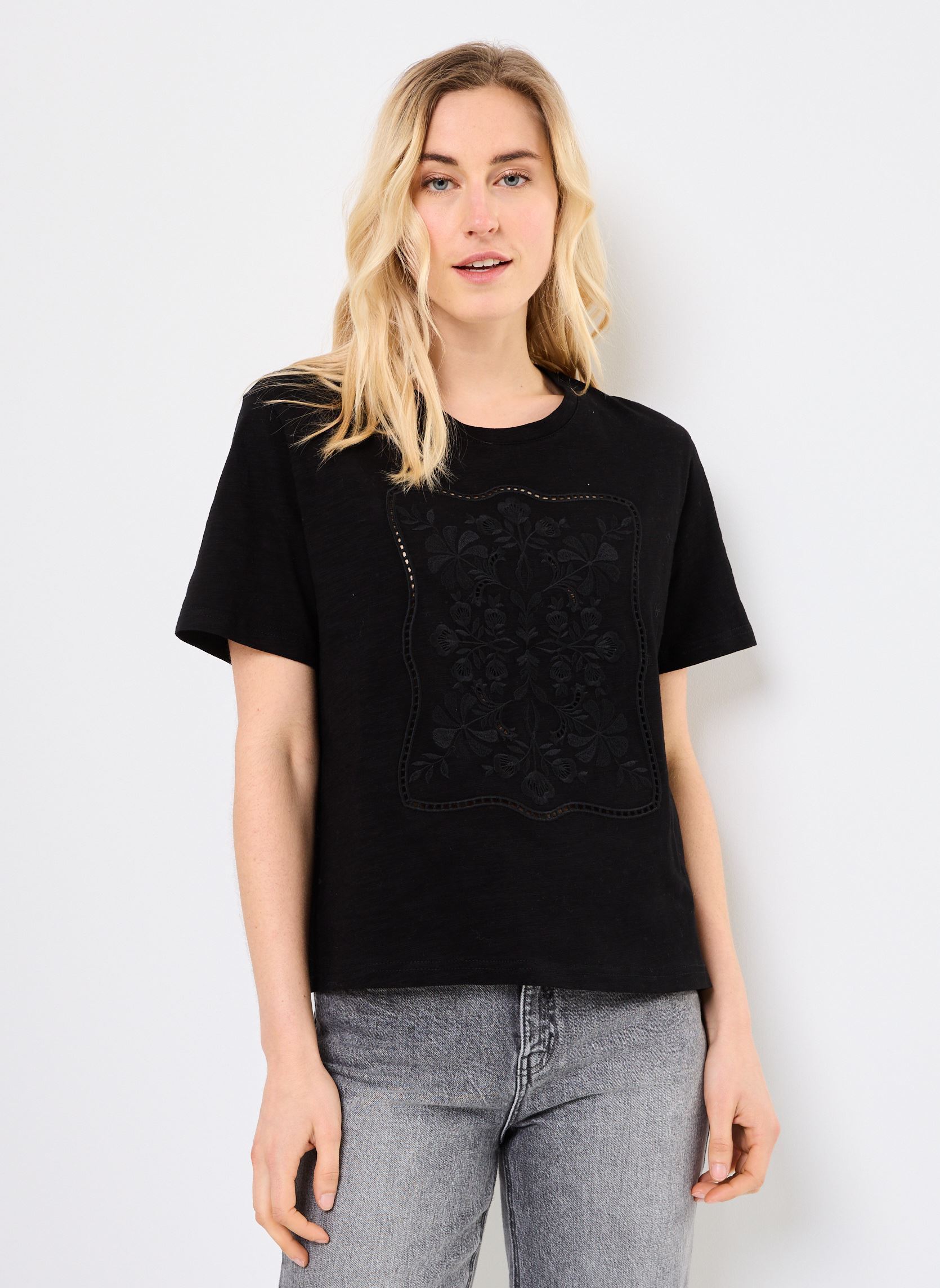 Tee-shirts manches courtes THESSA femme noir La Petite Etoile Tee-shirts manches courtes THESSA femme noir 00-NOIR