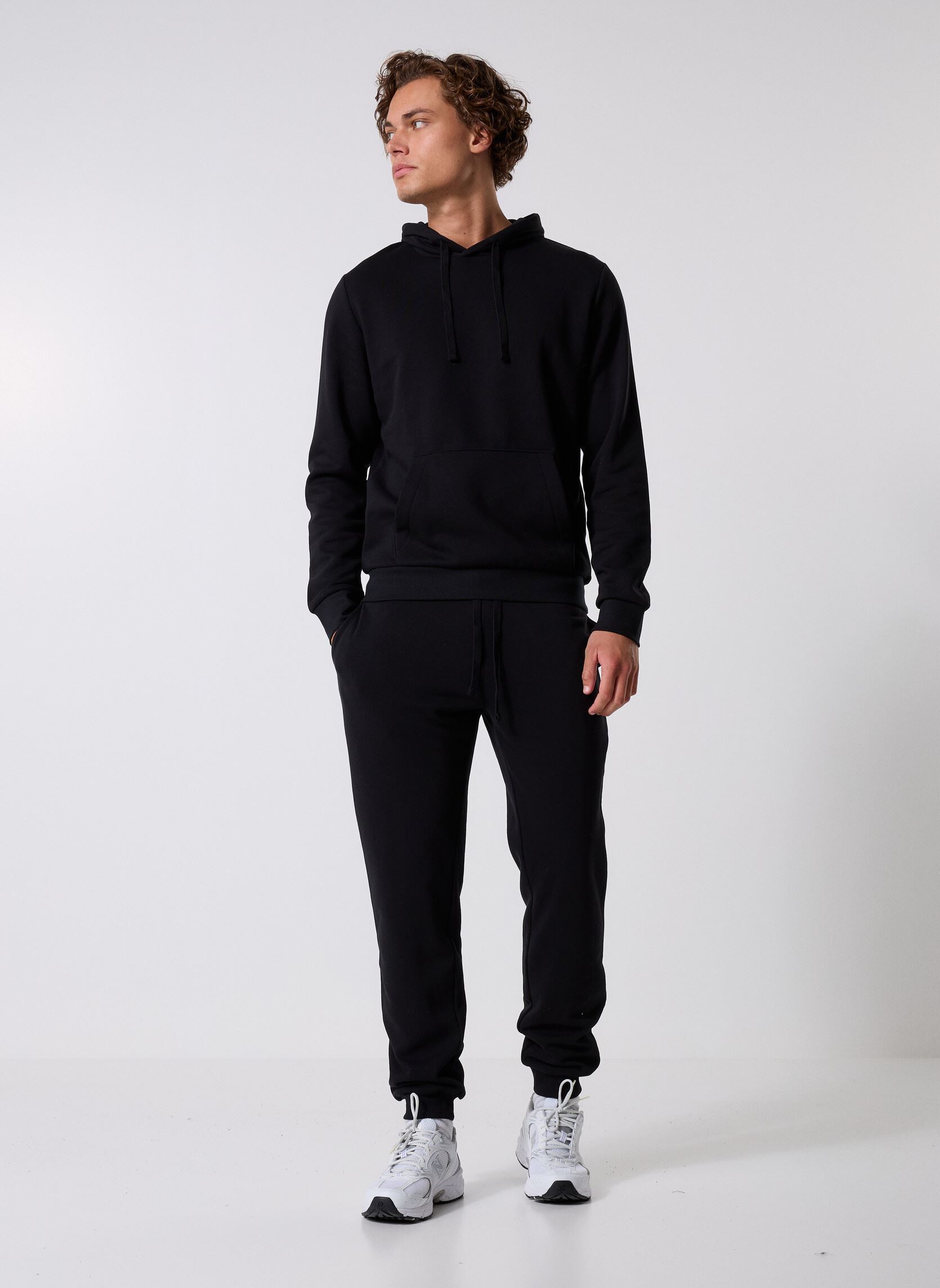 Jogginghosen PSIMON2 jogging herren schwarz MADE BY Jogginghosen PSIMON2 jogging herren schwarz Z*NOIR